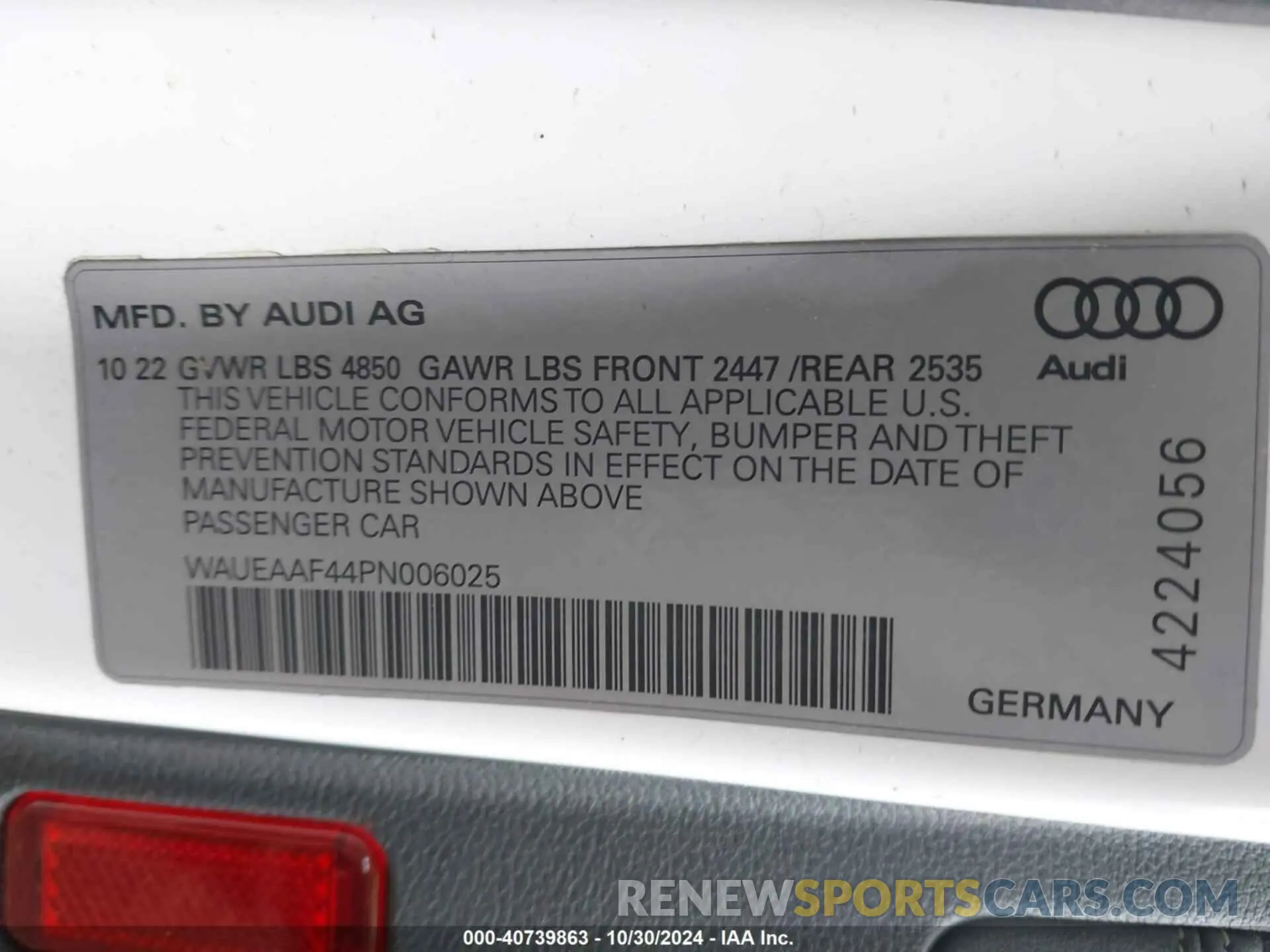 9 Photograph of a damaged car WAUEAAF44PN006025 AUDI A4 2023