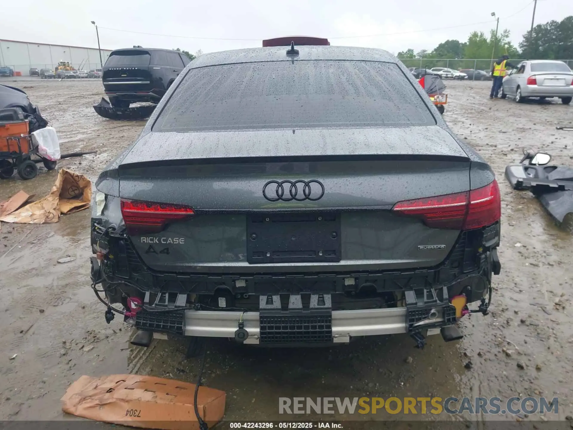 17 Photograph of a damaged car WAUEAAF45PA016313 AUDI A4 2023