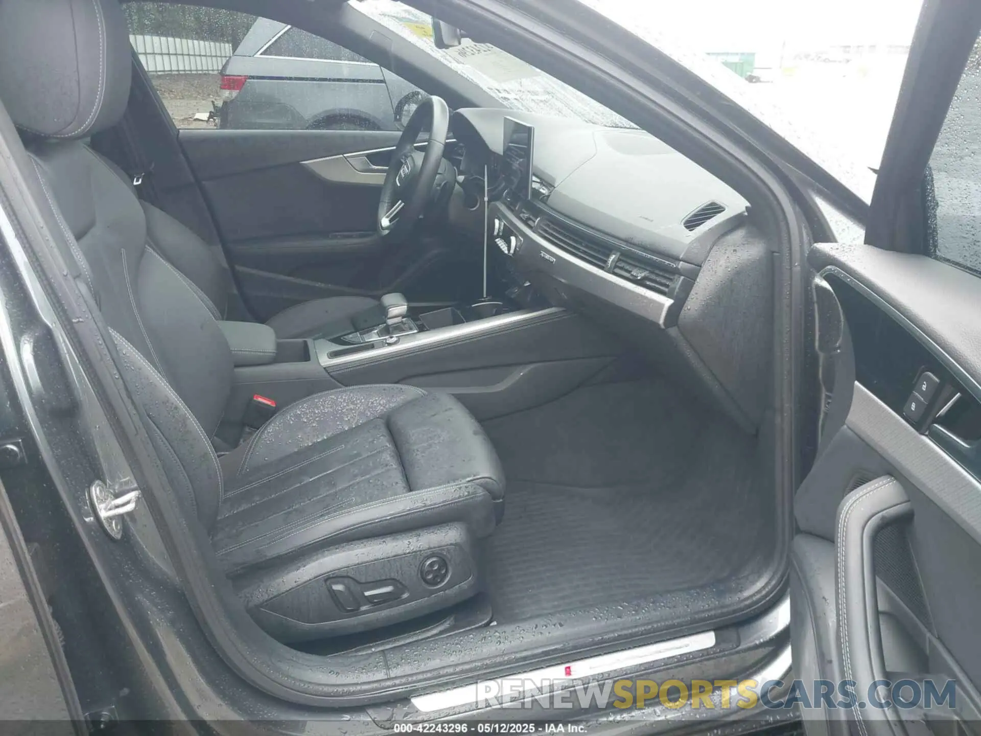 5 Photograph of a damaged car WAUEAAF45PA016313 AUDI A4 2023