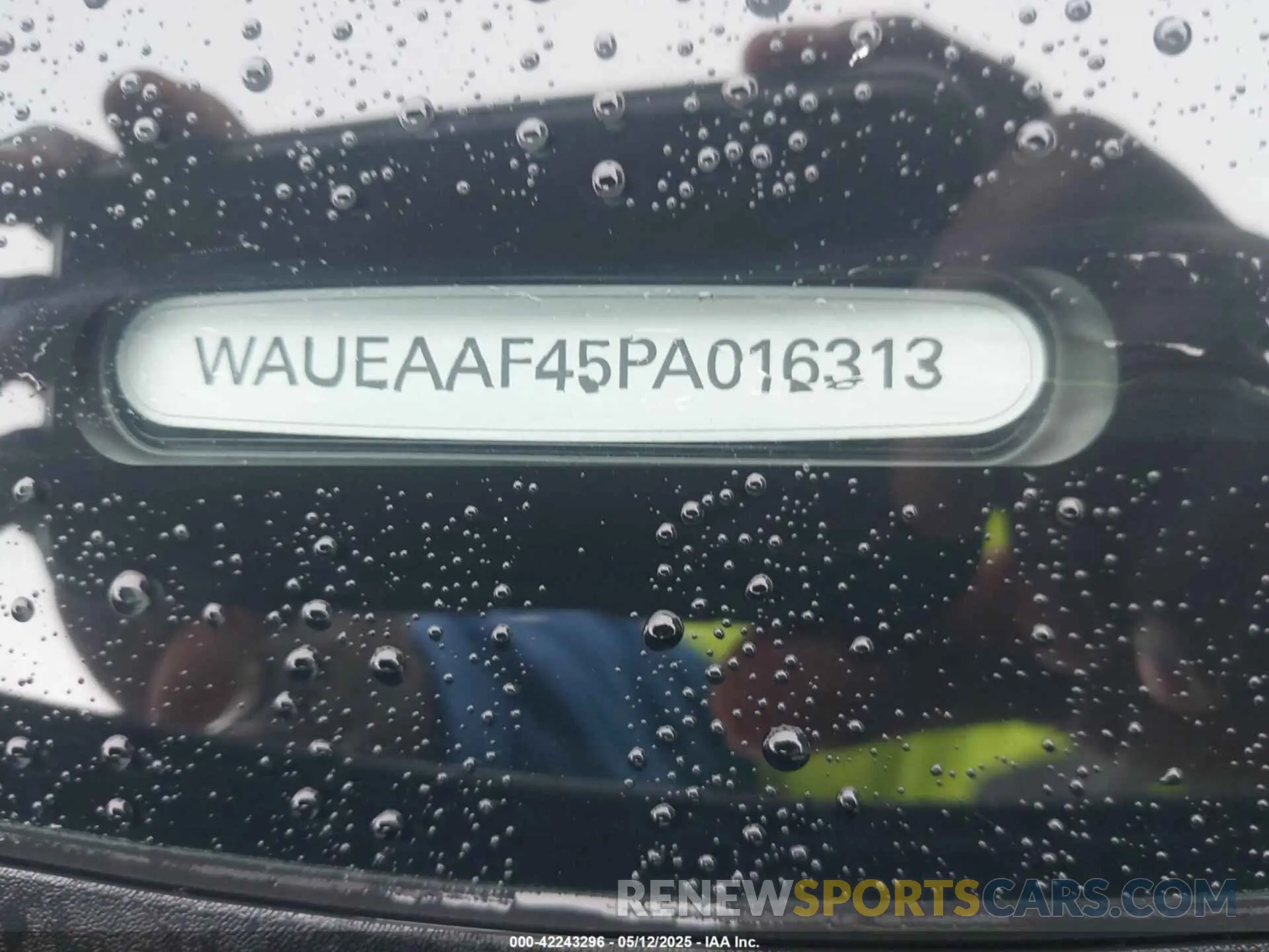 9 Photograph of a damaged car WAUEAAF45PA016313 AUDI A4 2023