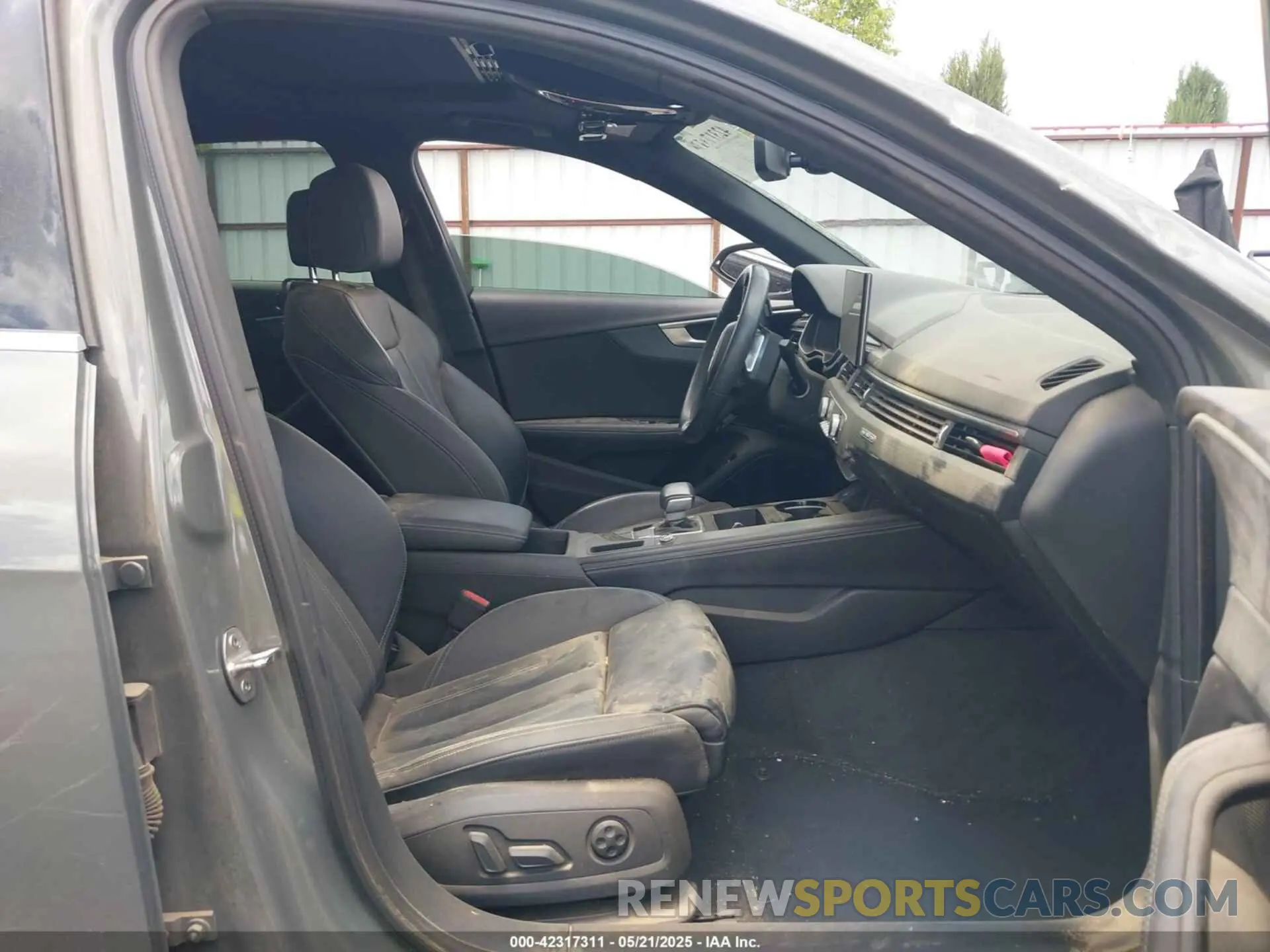 5 Photograph of a damaged car WAUEAAF45PN003120 AUDI A4 2023