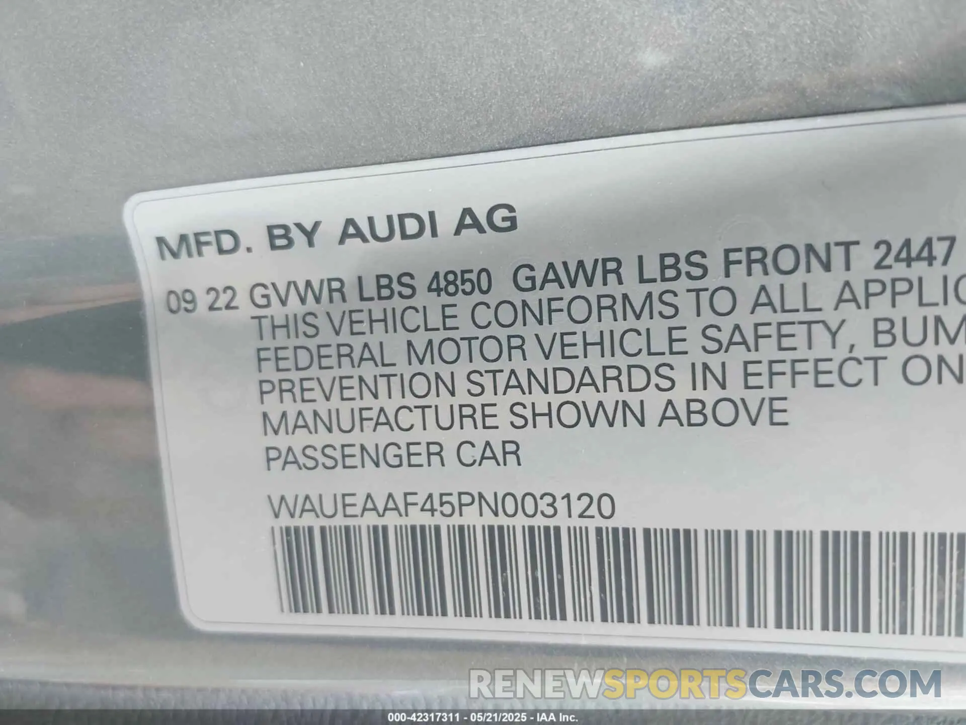 9 Photograph of a damaged car WAUEAAF45PN003120 AUDI A4 2023