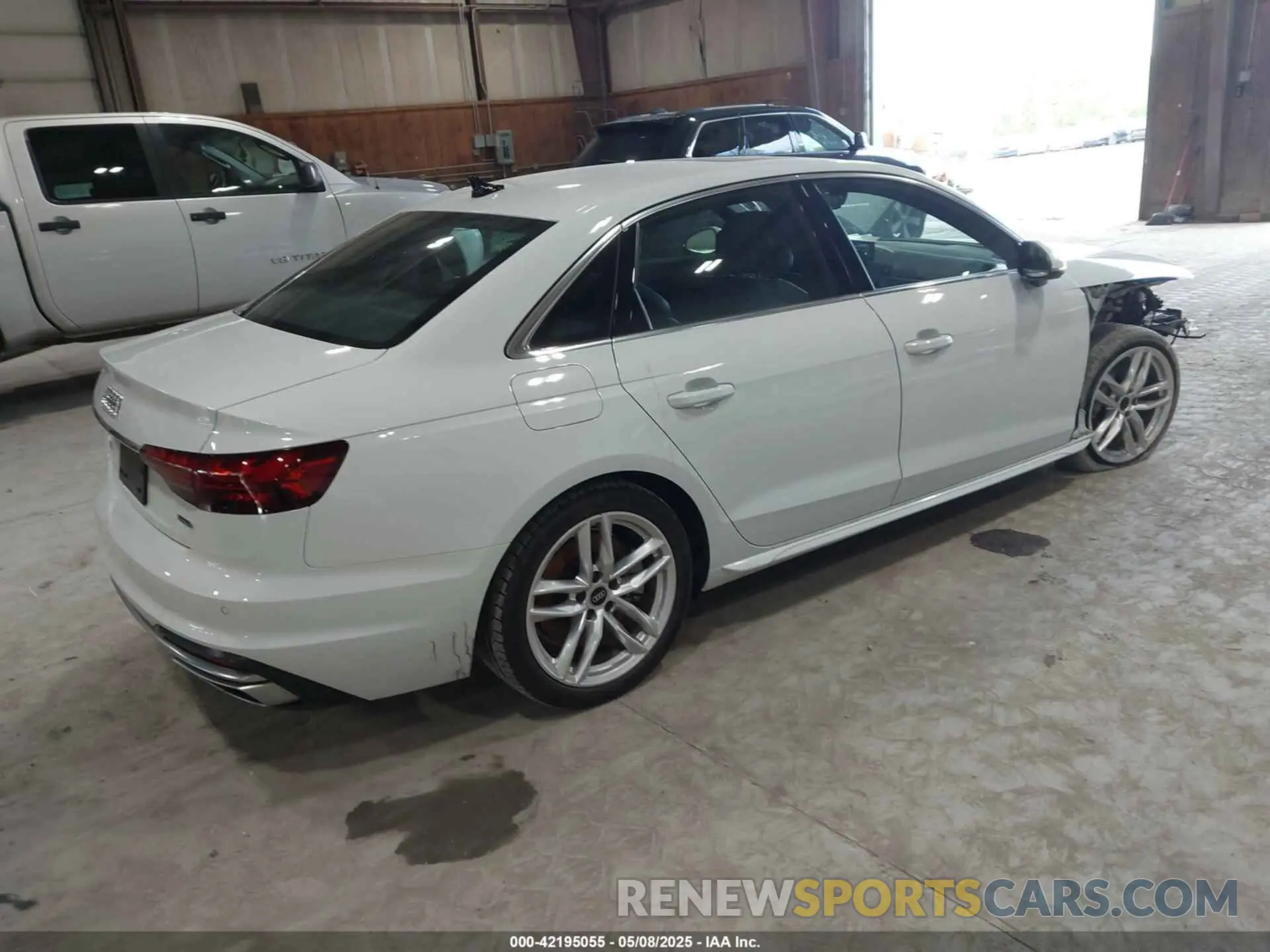4 Photograph of a damaged car WAUEAAF48PN008070 AUDI A4 2023