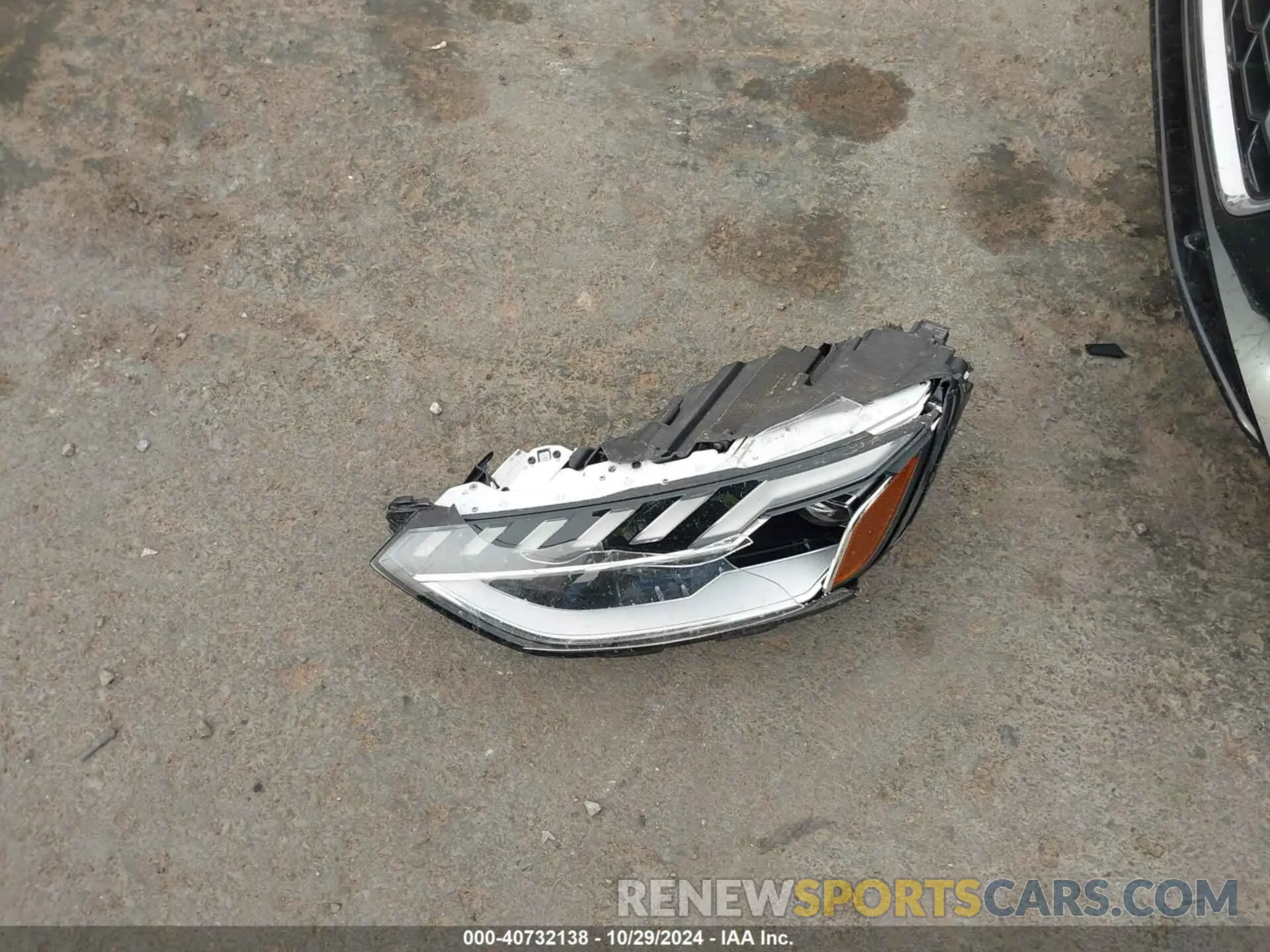 12 Photograph of a damaged car WAUEAAF48RN002739 AUDI A4 2024