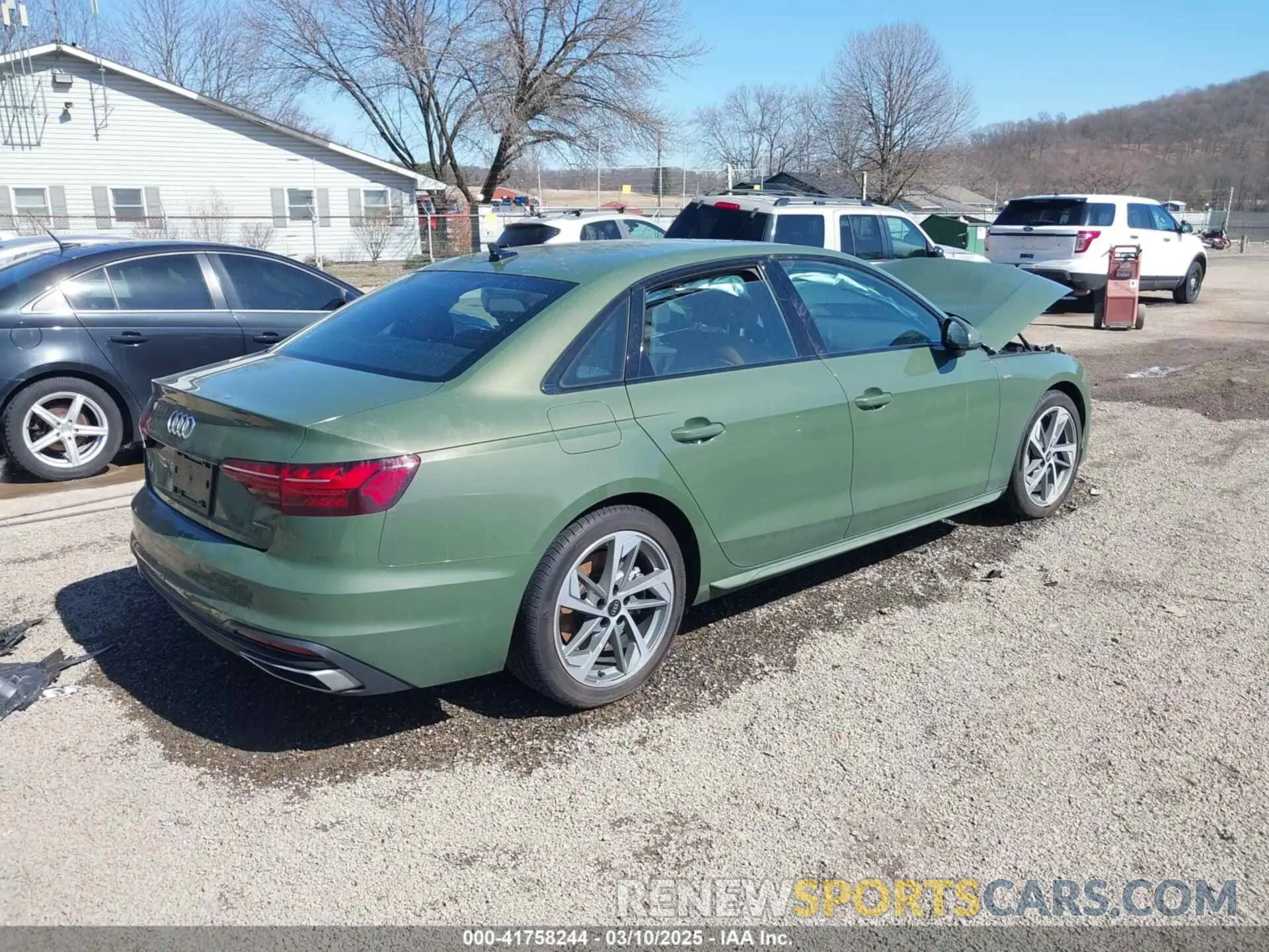 4 Photograph of a damaged car WAUEAAF48SN000964 AUDI A4 2025