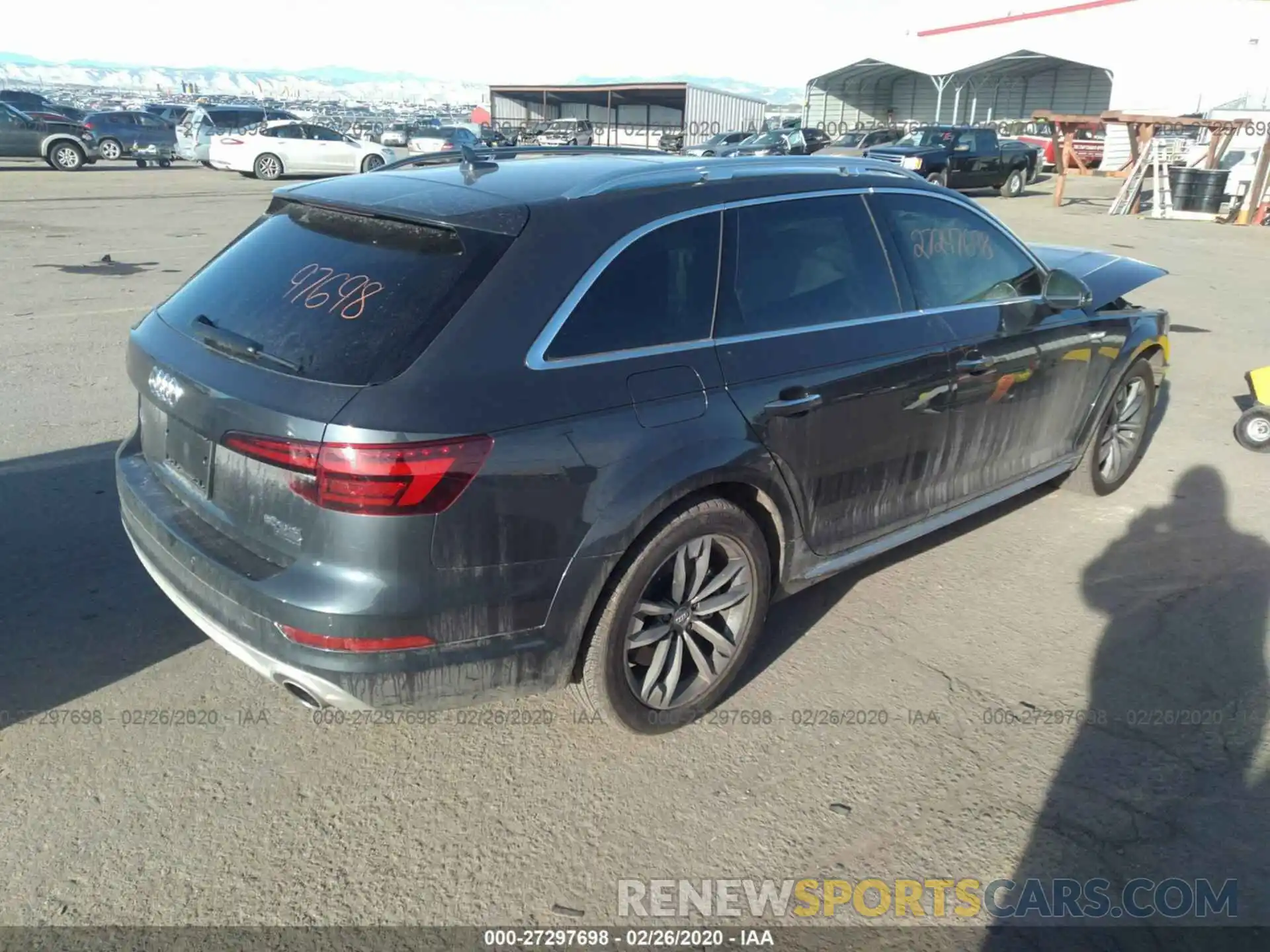 4 Photograph of a damaged car WA18NAF44KA118712 AUDI A4 ALLROAD 2019