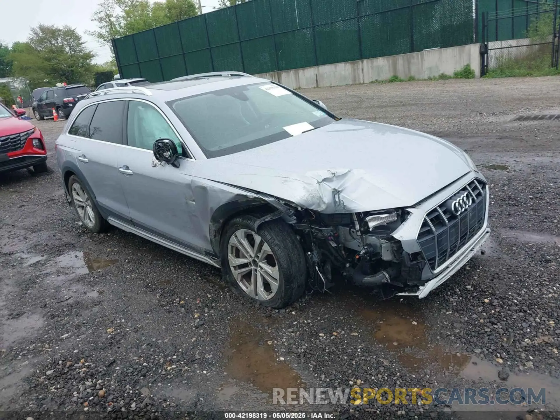 1 Photograph of a damaged car WA17NAF46LA042939 AUDI A4 ALLROAD 2020