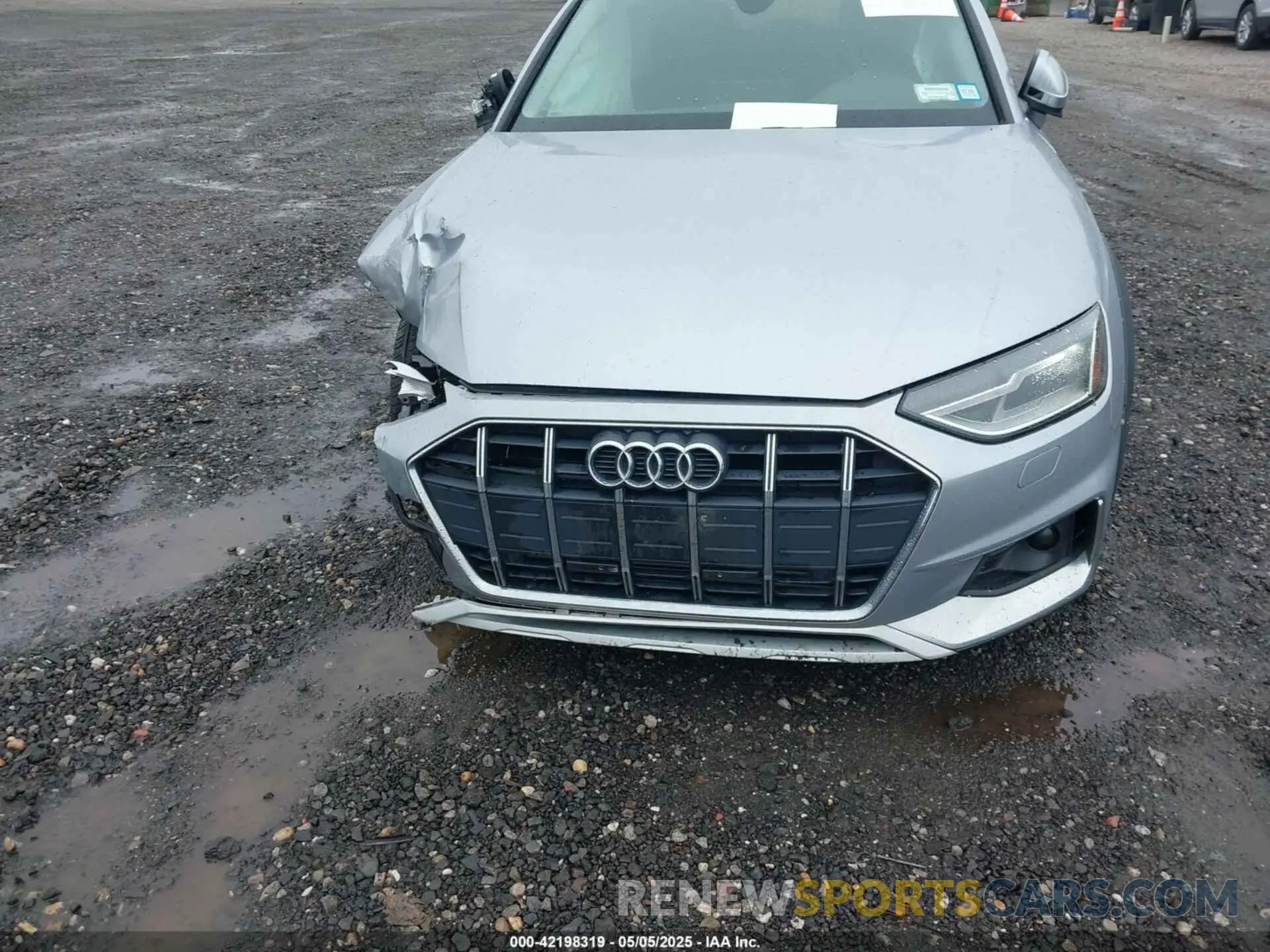 12 Photograph of a damaged car WA17NAF46LA042939 AUDI A4 ALLROAD 2020