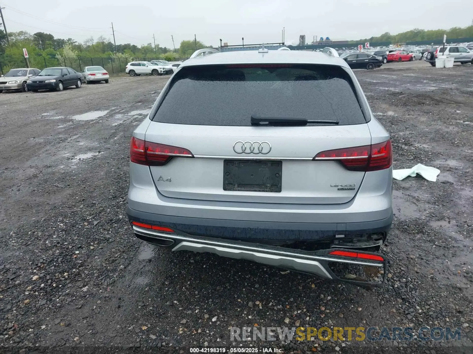 16 Photograph of a damaged car WA17NAF46LA042939 AUDI A4 ALLROAD 2020