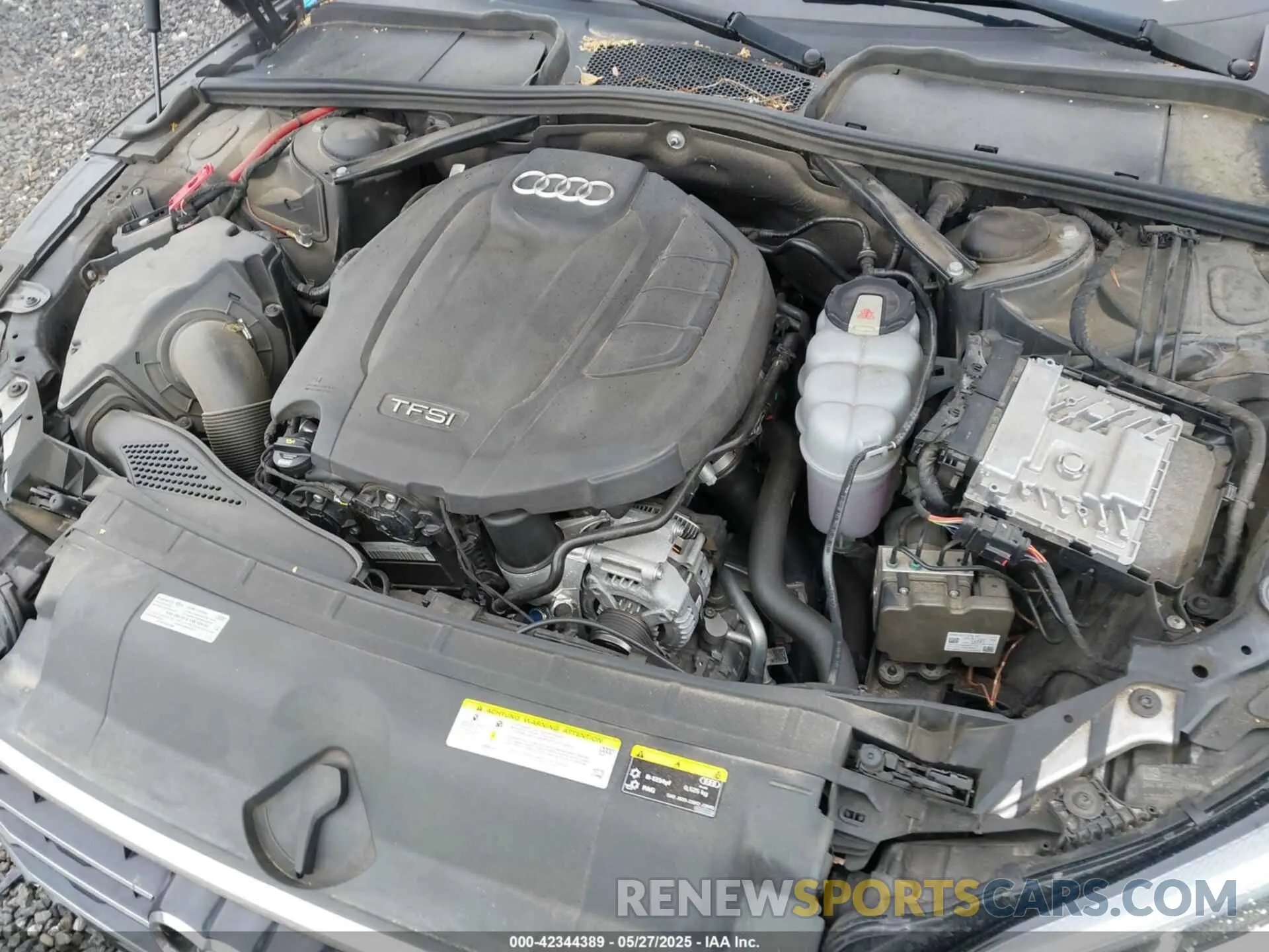 10 Photograph of a damaged car WAU2NGF51KN009346 AUDI A5 2019