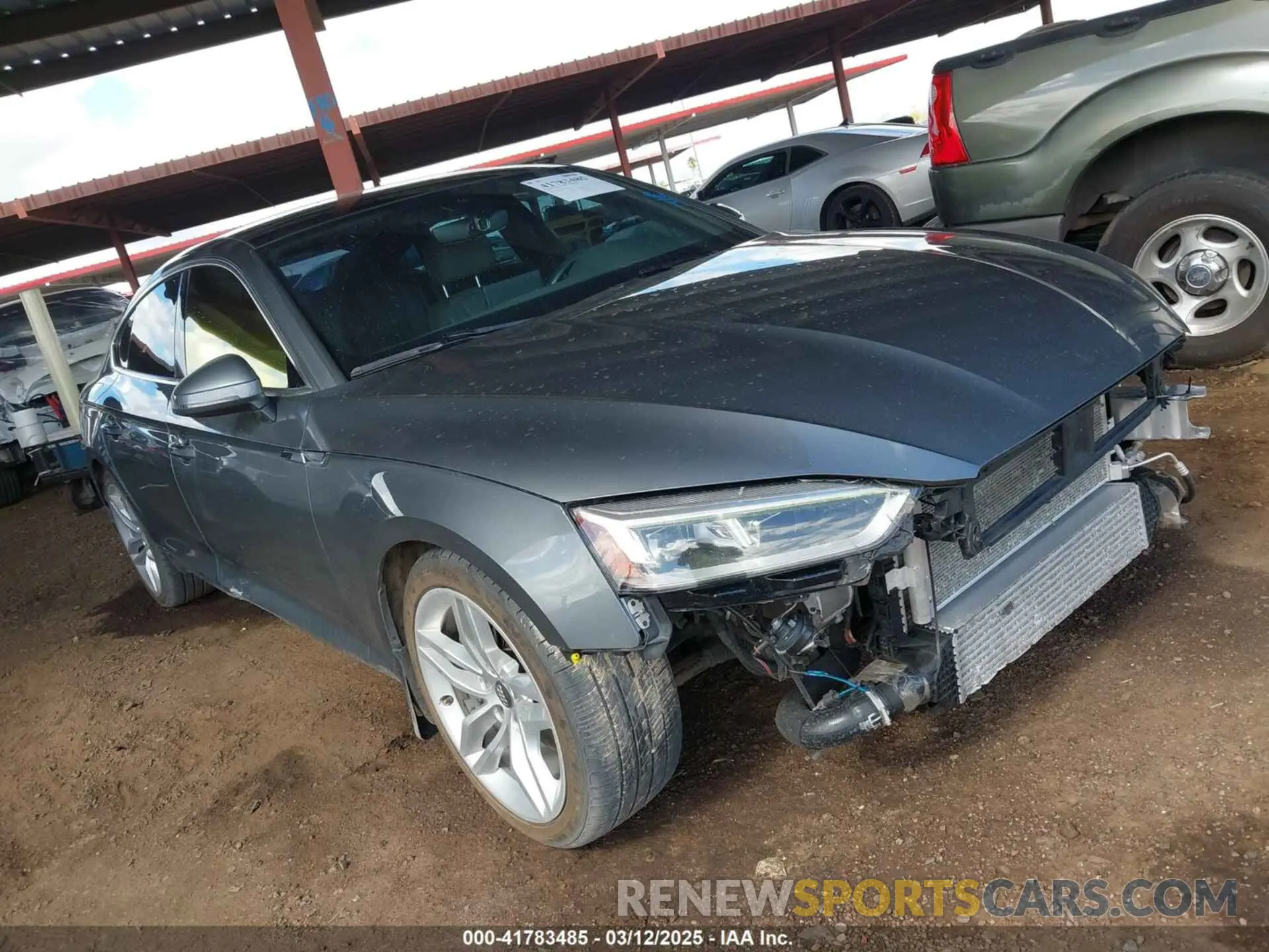 18 Photograph of a damaged car WAUANCF51KA060972 AUDI A5 2019