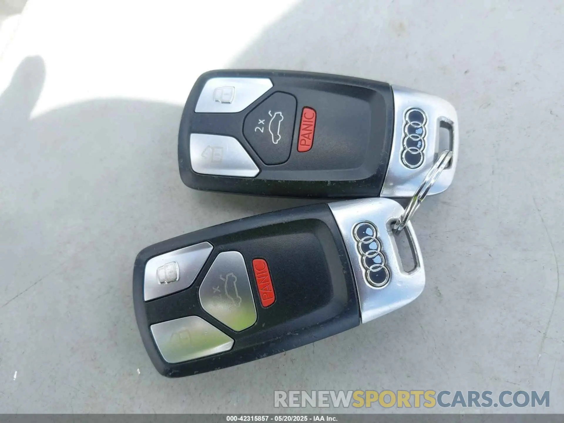 11 Photograph of a damaged car WAUANCF54KA080147 AUDI A5 2019