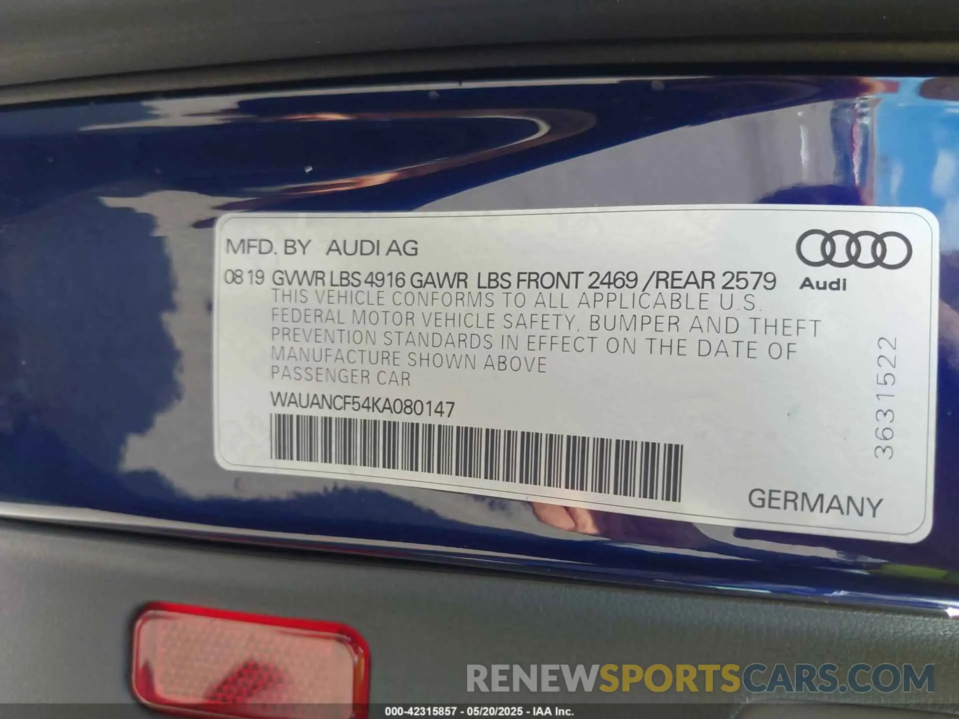 9 Photograph of a damaged car WAUANCF54KA080147 AUDI A5 2019