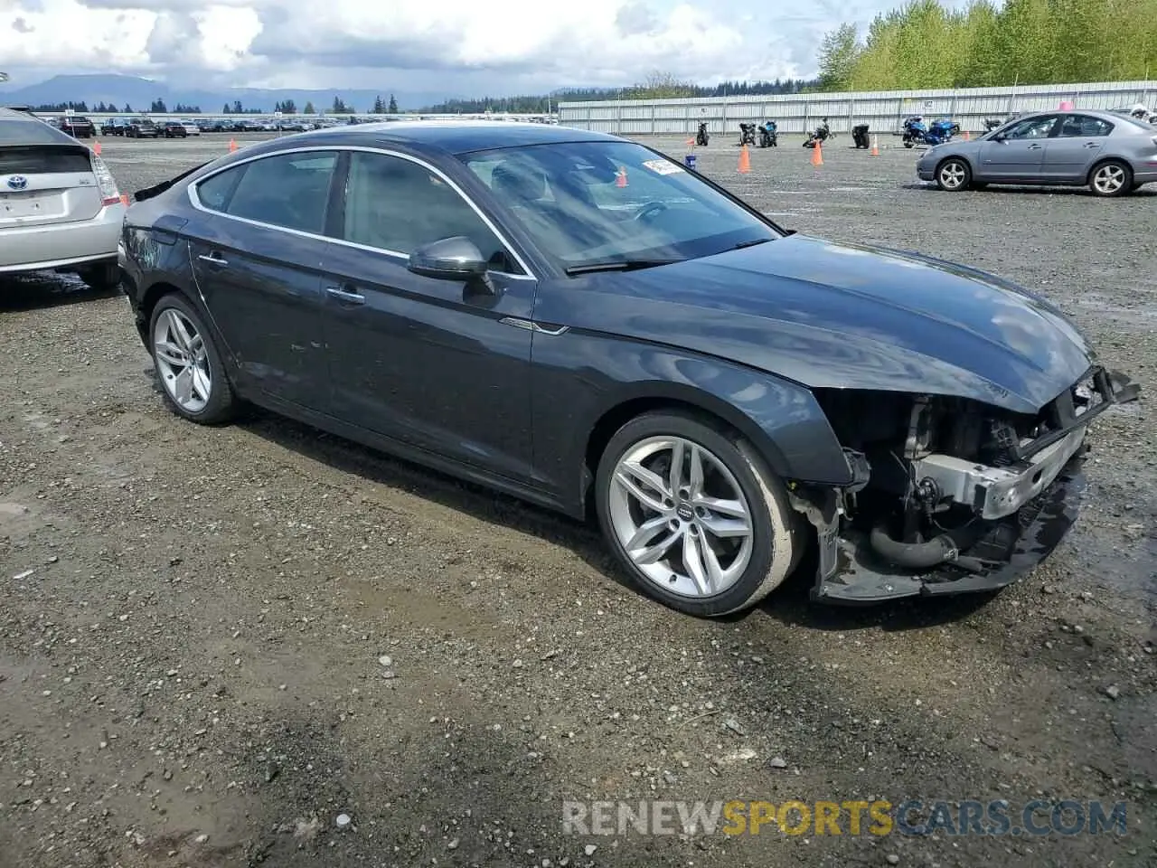 4 Photograph of a damaged car WAUANCF55KA084224 AUDI A5 2019