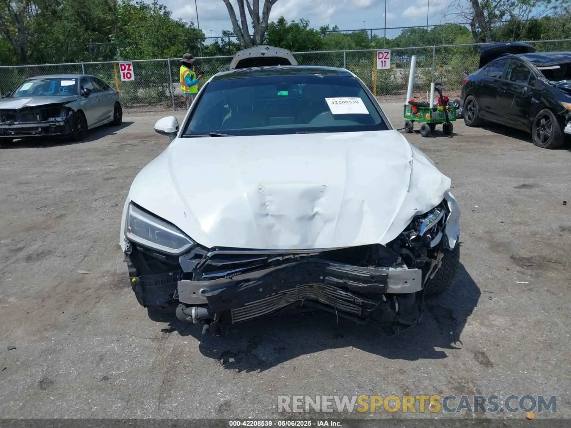 13 Photograph of a damaged car WAUANCF56KA080411 AUDI A5 2019