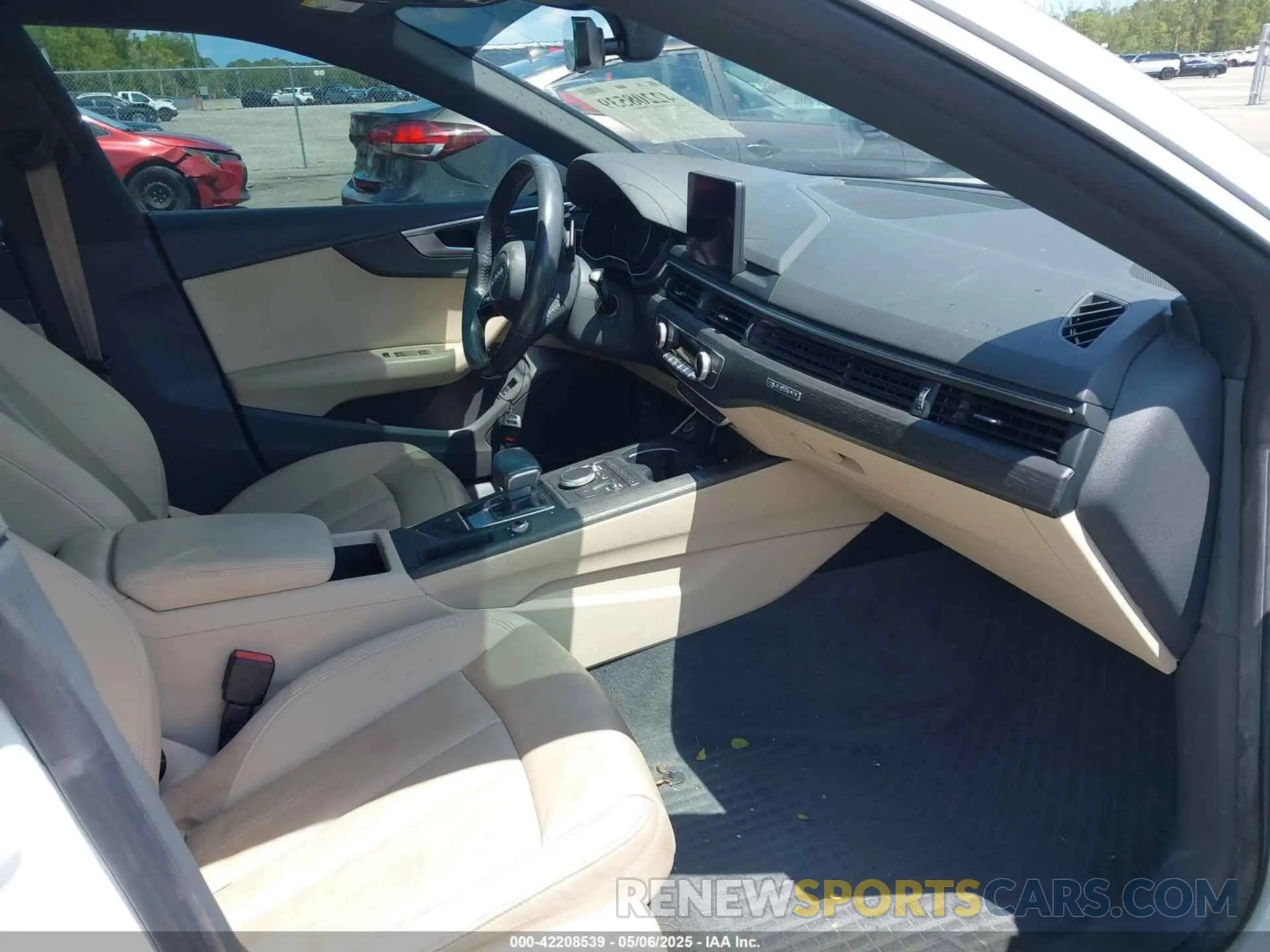5 Photograph of a damaged car WAUANCF56KA080411 AUDI A5 2019