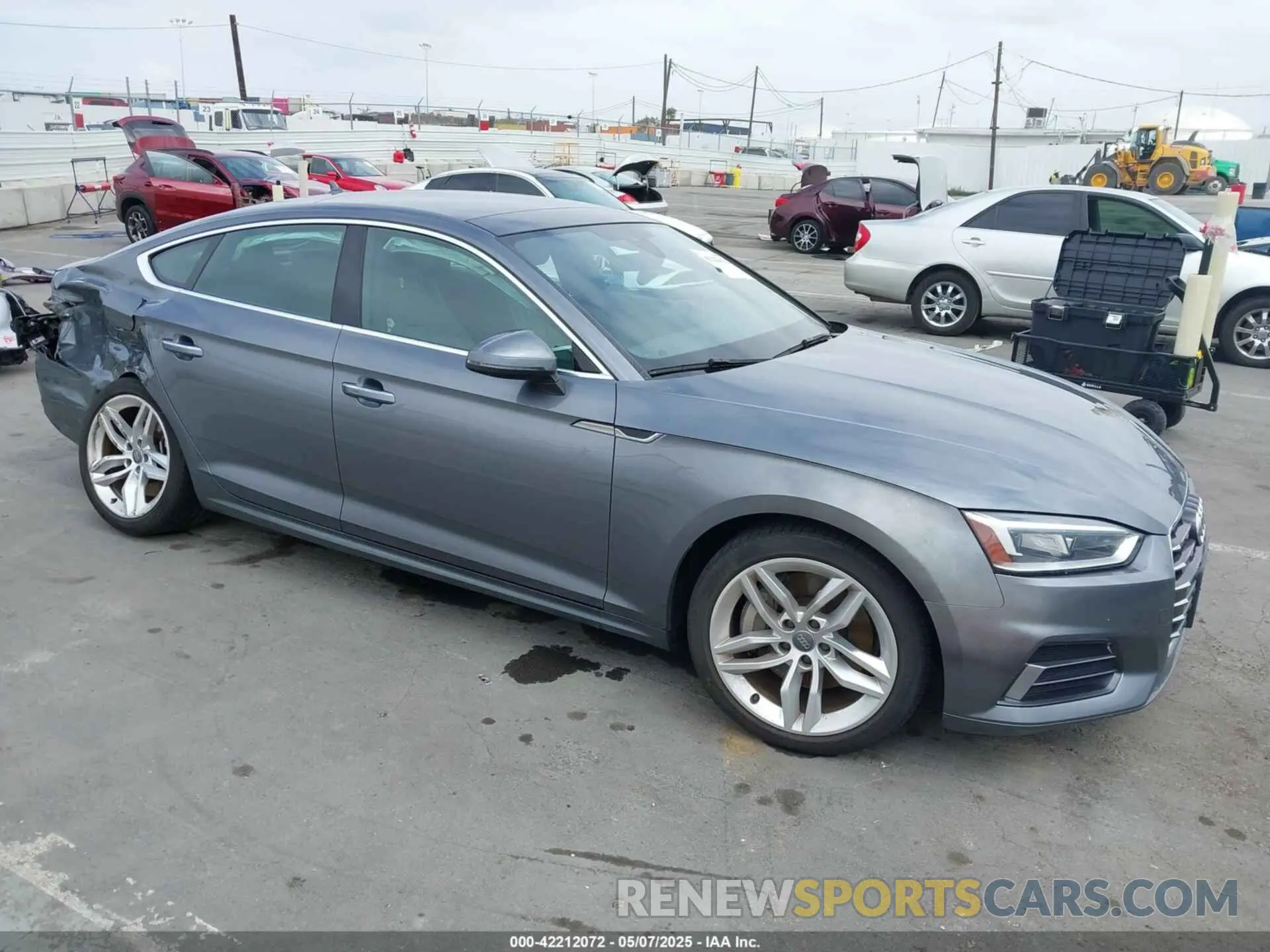 1 Photograph of a damaged car WAUANCF58KA084492 AUDI A5 2019