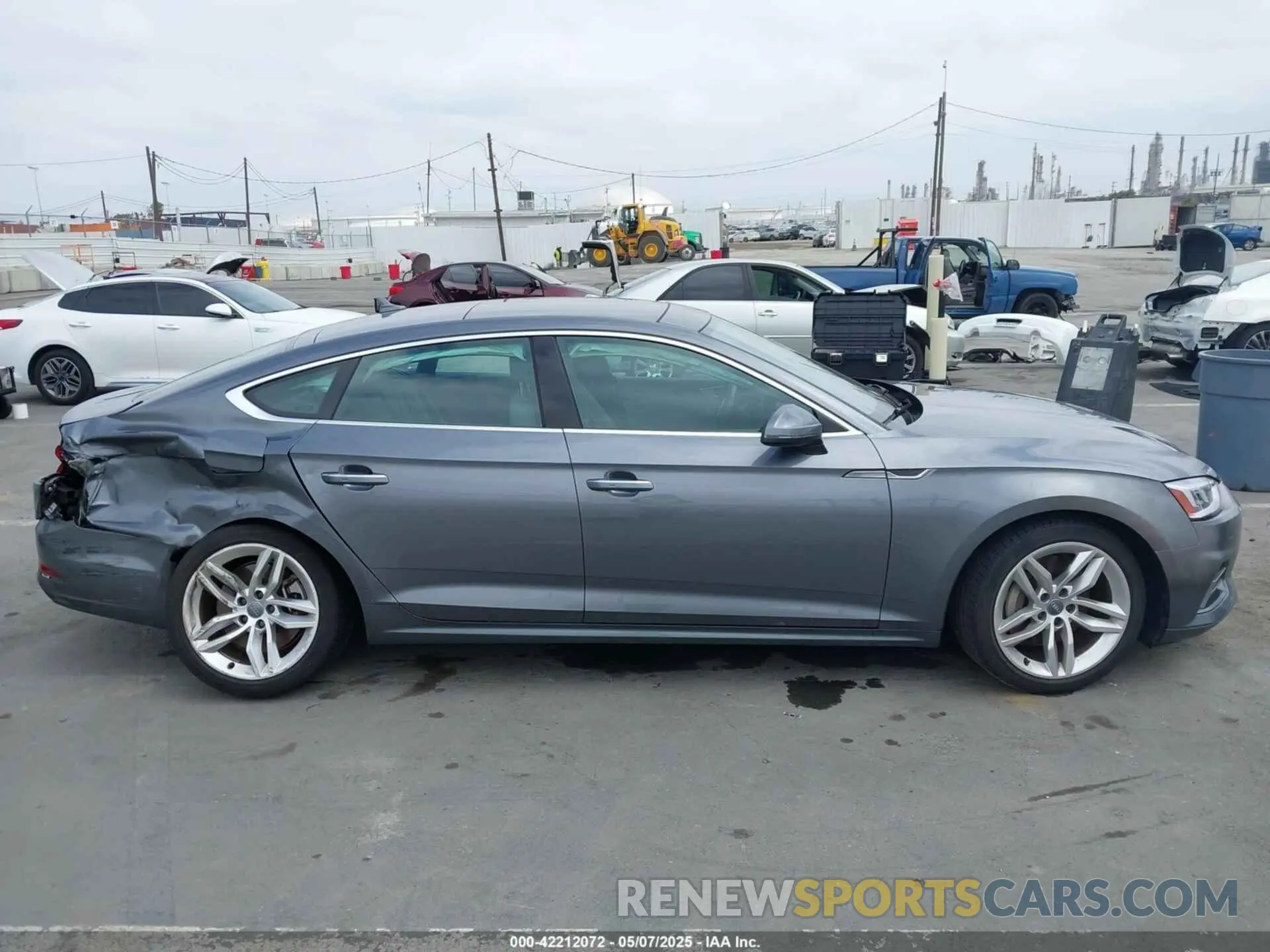 13 Photograph of a damaged car WAUANCF58KA084492 AUDI A5 2019