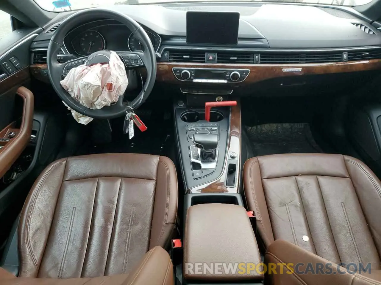 8 Photograph of a damaged car WAUANCF5XKA094974 AUDI A5 2019