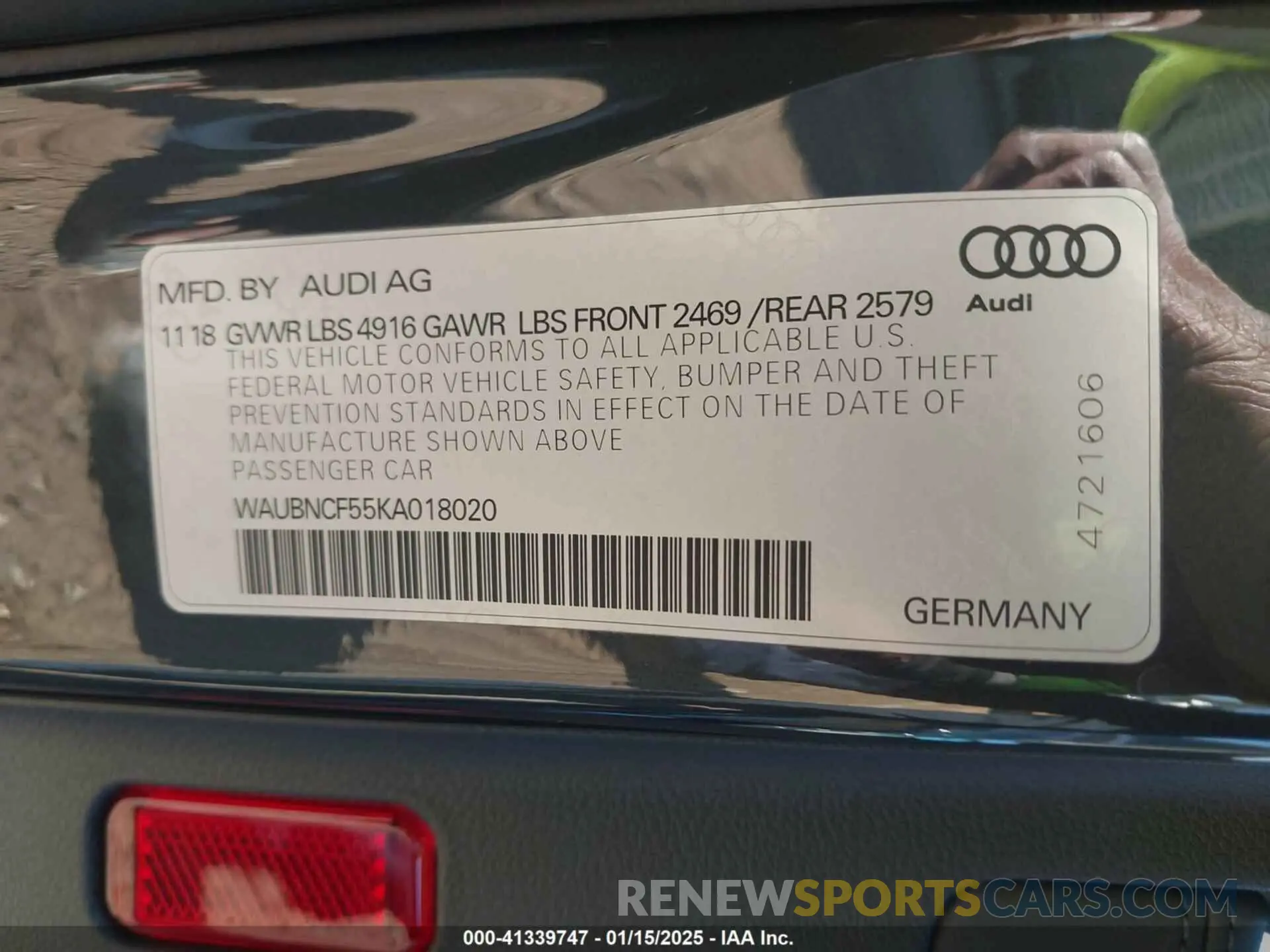 9 Photograph of a damaged car WAUBNCF55KA018020 AUDI A5 2019