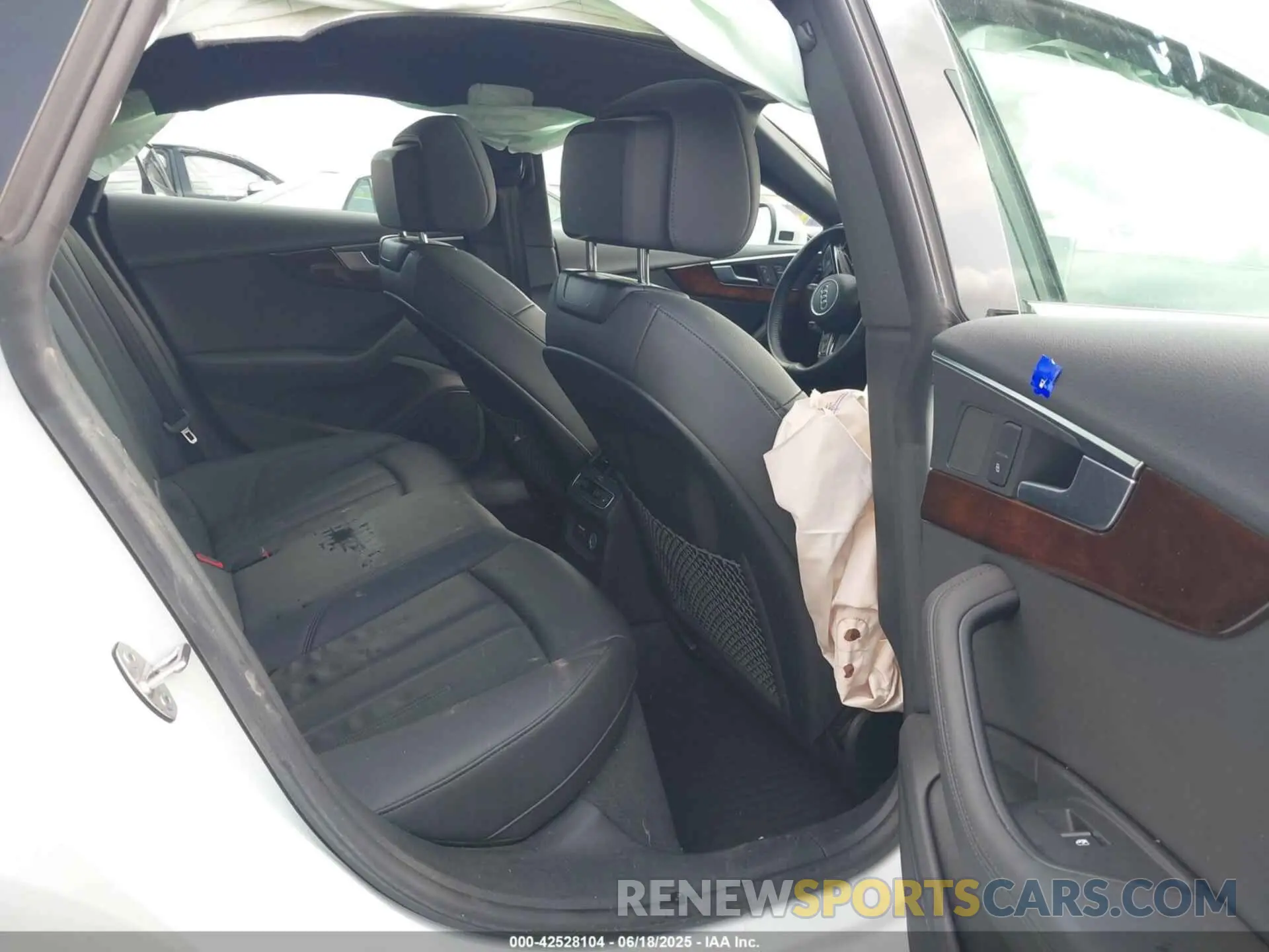 8 Photograph of a damaged car WAUBNCF56KA015689 AUDI A5 2019
