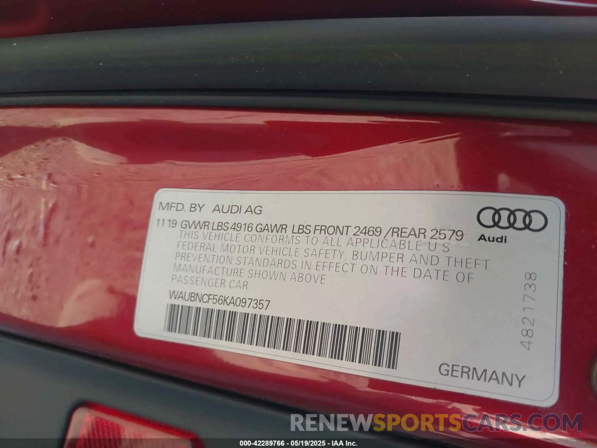 9 Photograph of a damaged car WAUBNCF56KA097357 AUDI A5 2019
