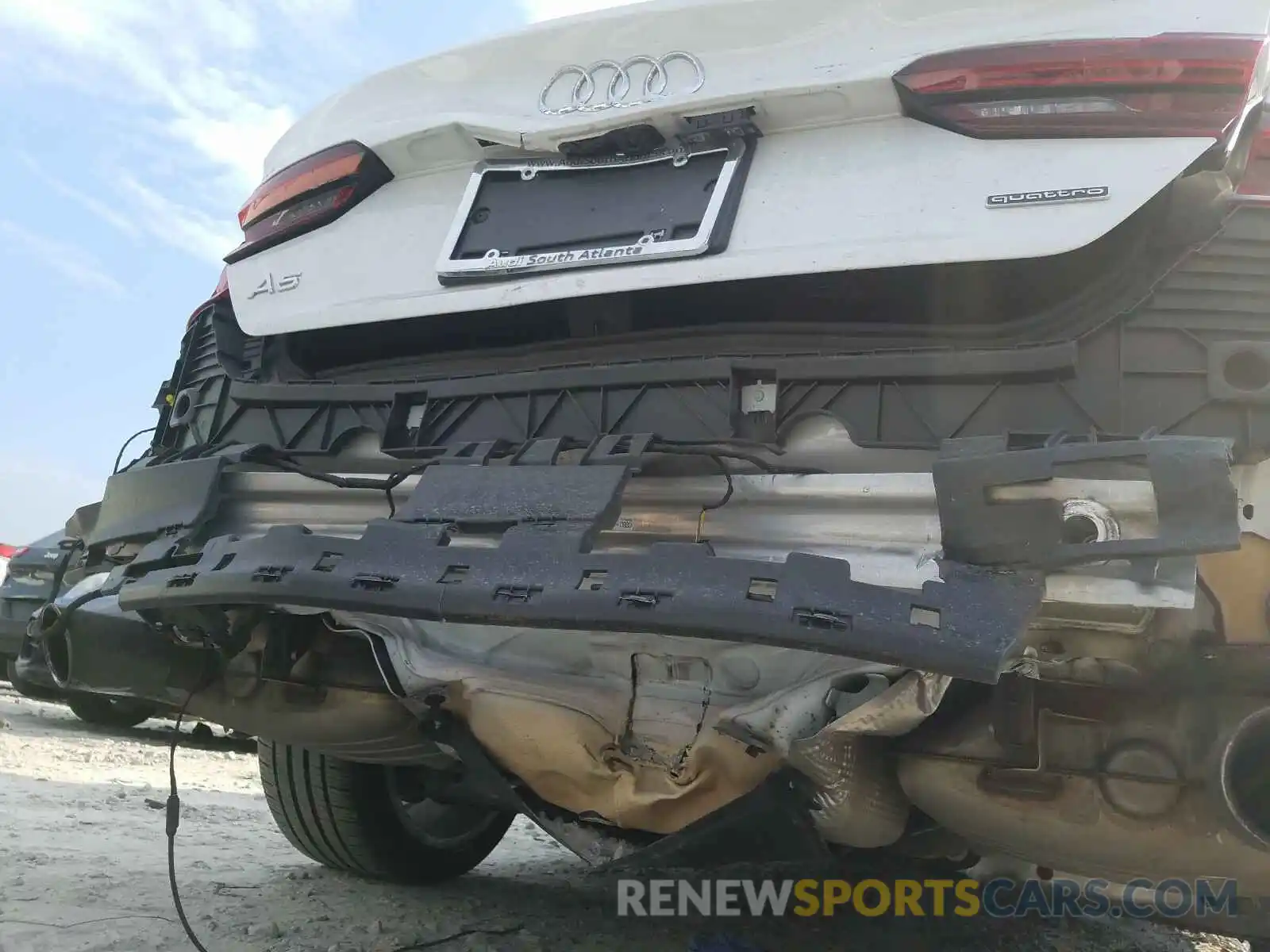 9 Photograph of a damaged car WAUBNCF57KA040276 AUDI A5 2019