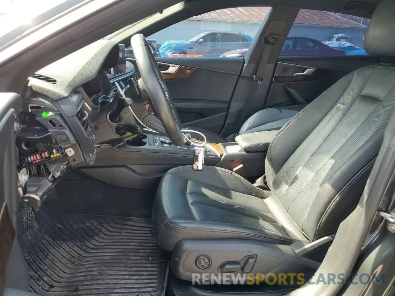 7 Photograph of a damaged car WAUBNCF59KA090404 AUDI A5 2019