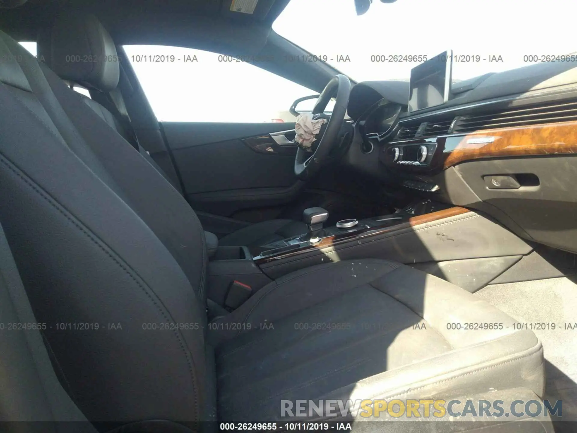 5 Photograph of a damaged car WAUBNCF5XKA008258 AUDI A5 2019