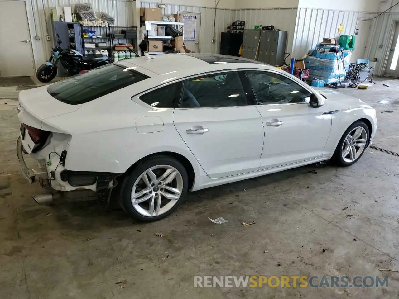 3 Photograph of a damaged car WAUBNCF5XKA030616 AUDI A5 2019