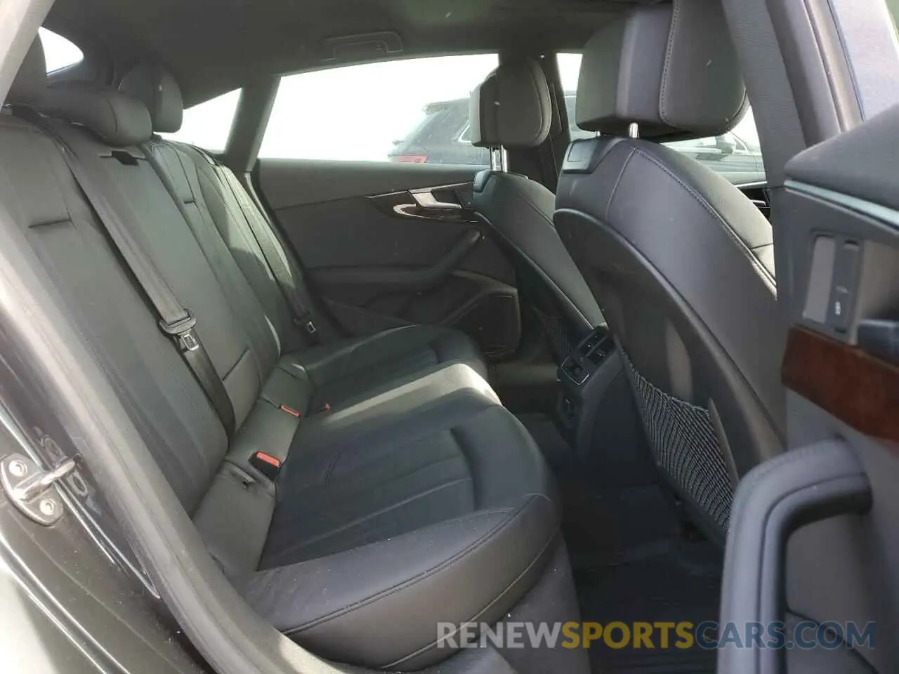 10 Photograph of a damaged car WAUBNCF5XKA044614 AUDI A5 2019