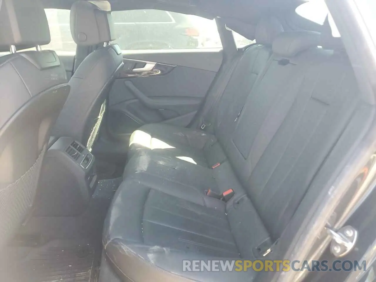 10 Photograph of a damaged car WAUCNCF53KA007800 AUDI A5 2019