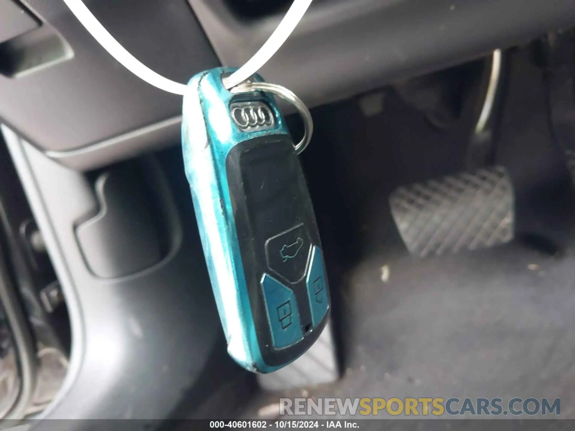 11 Photograph of a damaged car WAUCNCF55KA006244 AUDI A5 2019