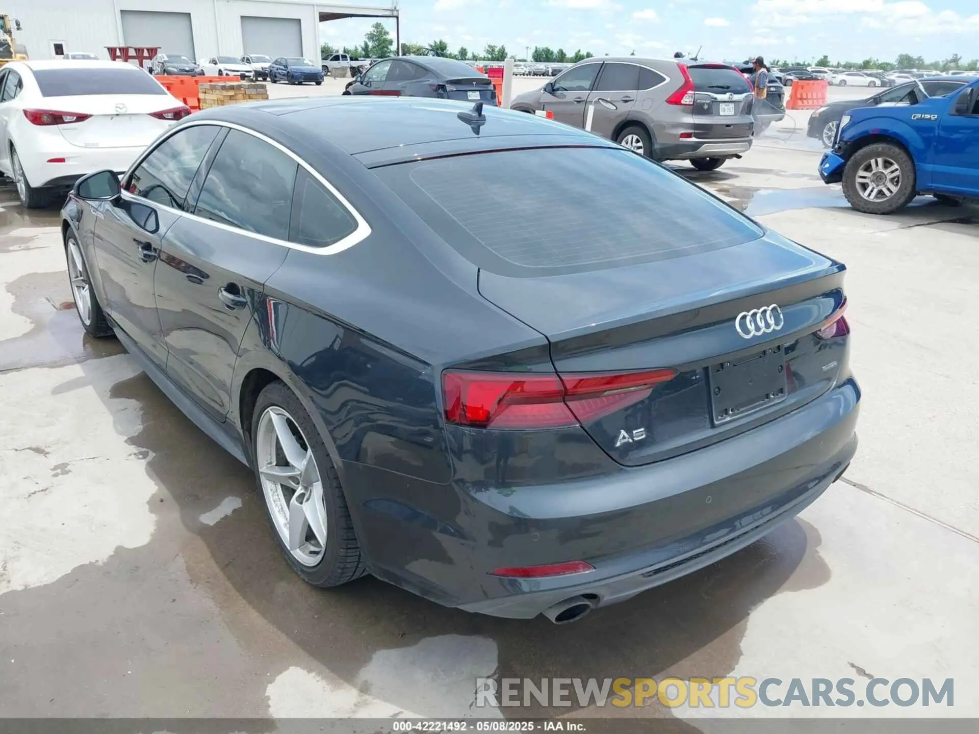 3 Photograph of a damaged car WAUENCF51KA008467 AUDI A5 2019