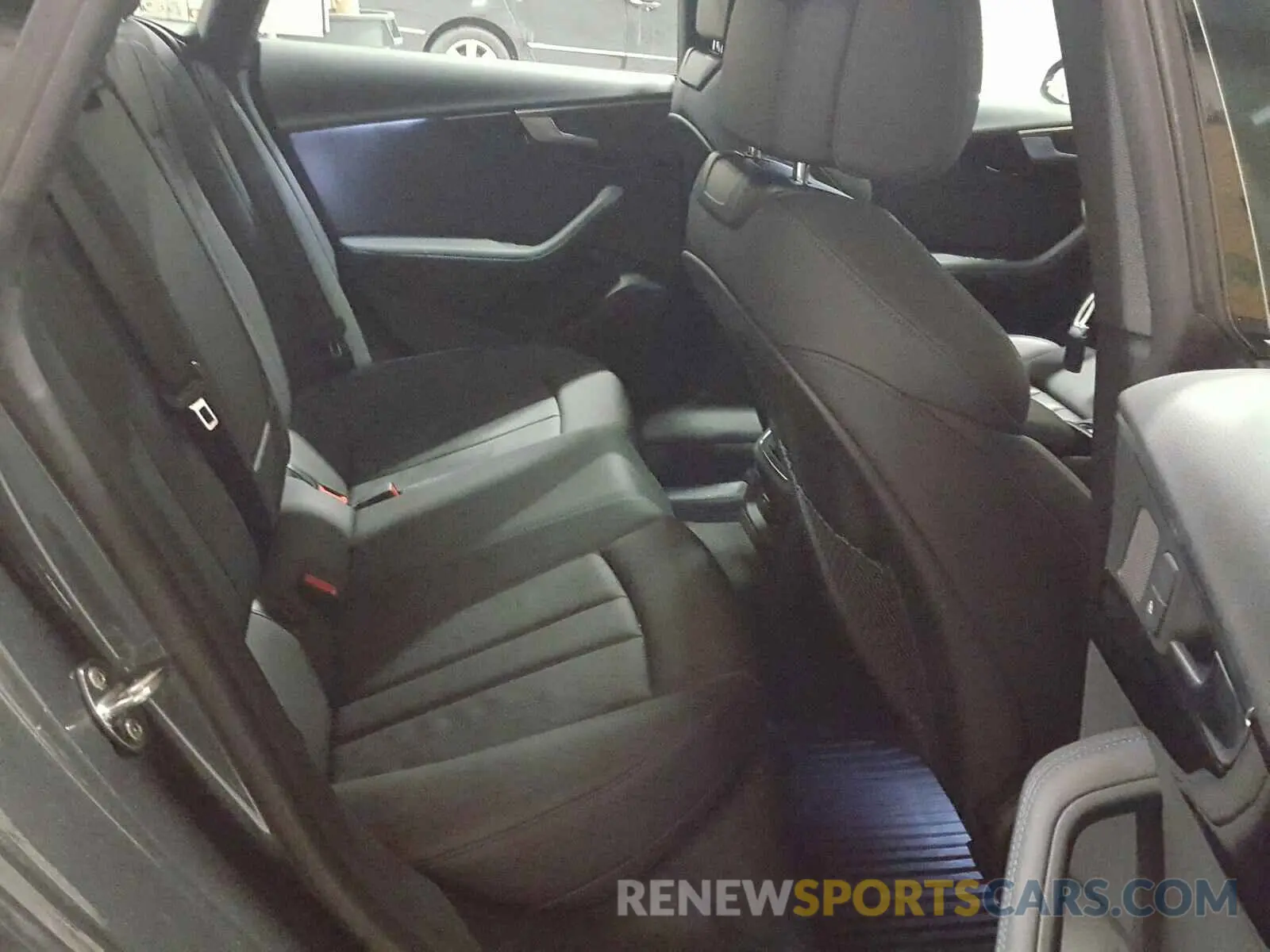 6 Photograph of a damaged car WAUENCF51KA040061 AUDI A5 2019
