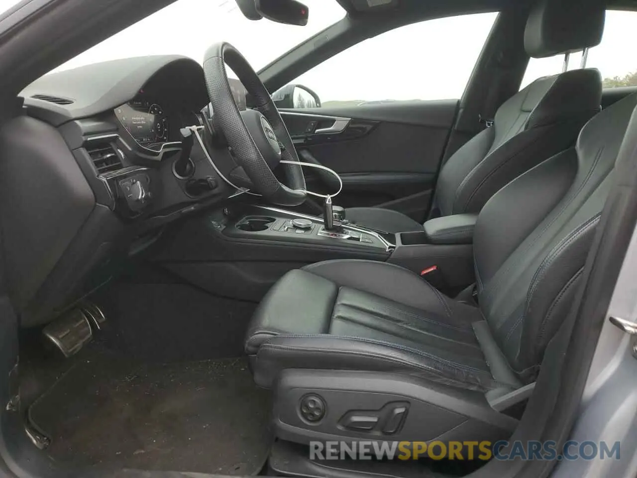 7 Photograph of a damaged car WAUENCF52KA026900 AUDI A5 2019