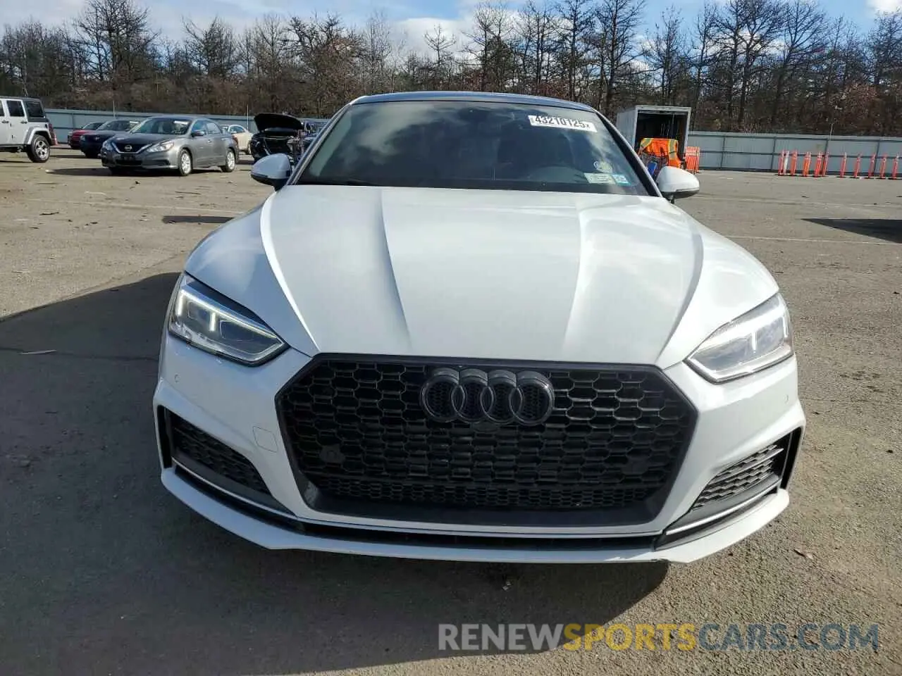 5 Photograph of a damaged car WAUENCF52KA096946 AUDI A5 2019