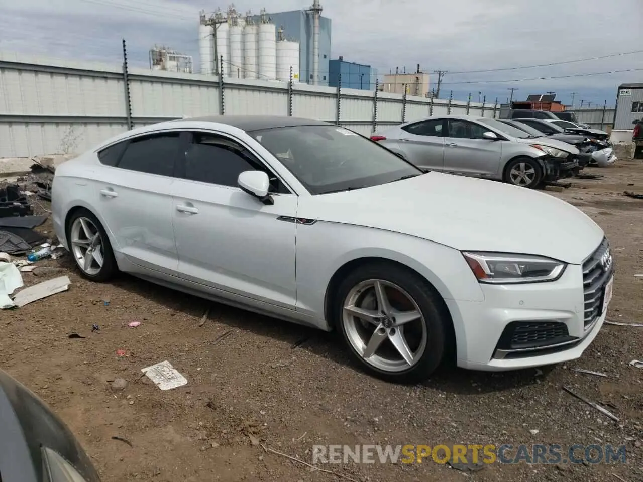 4 Photograph of a damaged car WAUENCF54KA033752 AUDI A5 2019