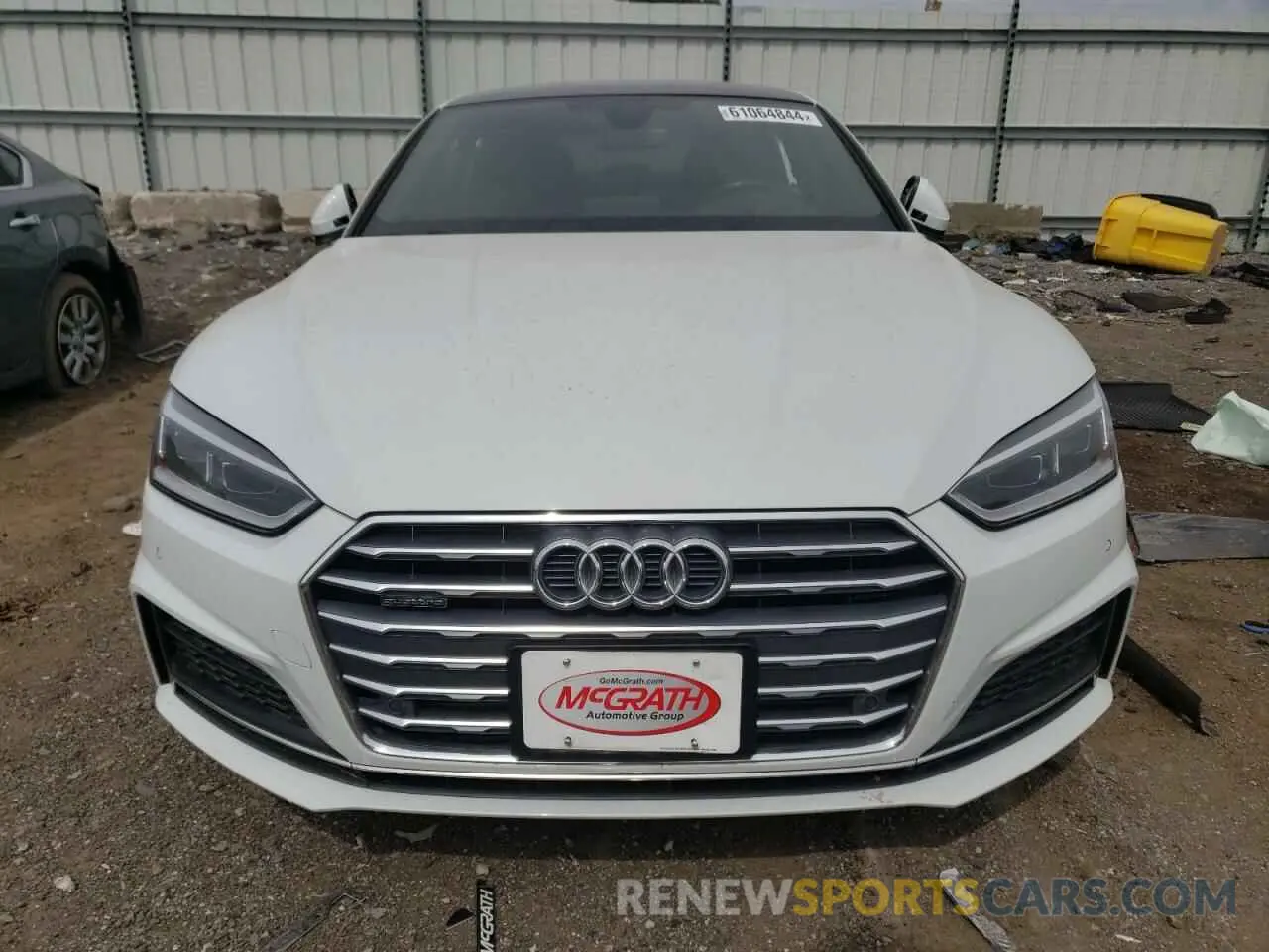 5 Photograph of a damaged car WAUENCF54KA033752 AUDI A5 2019