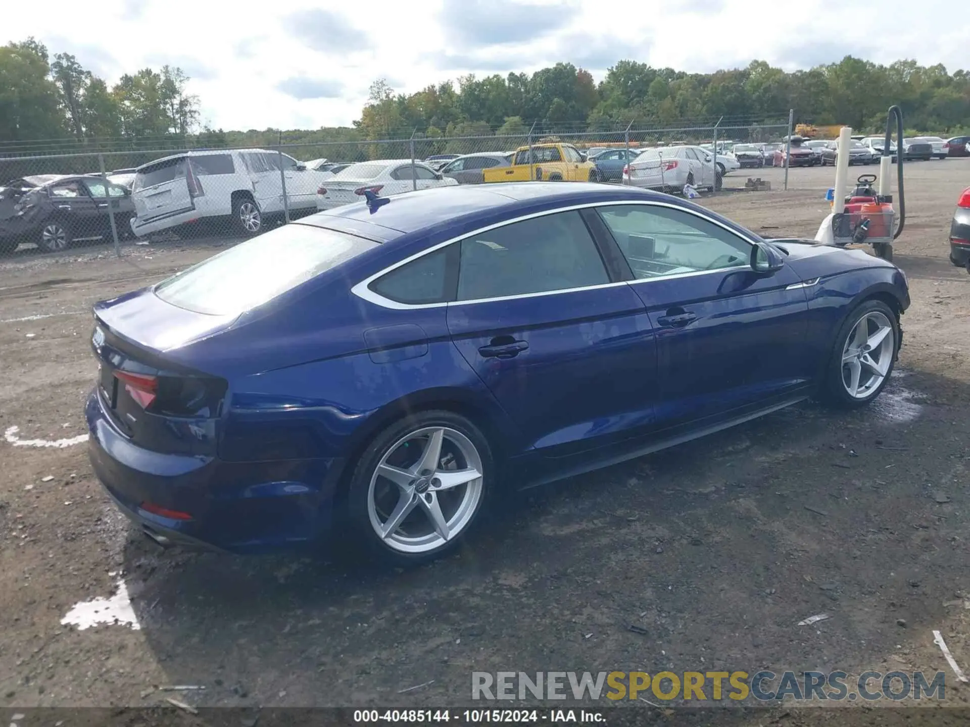 4 Photograph of a damaged car WAUENCF55KA004308 AUDI A5 2019