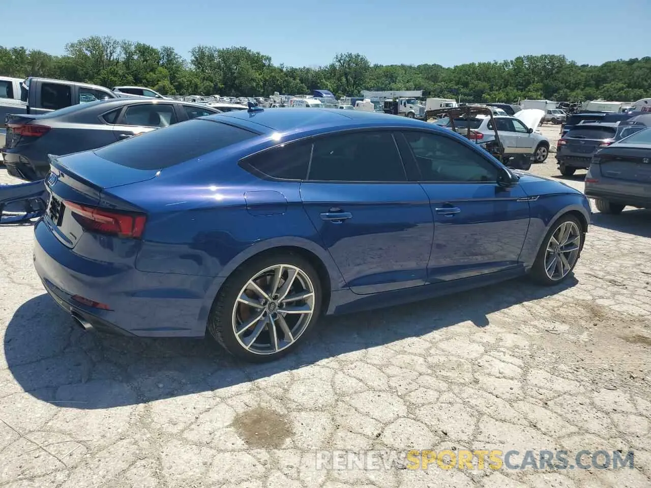 3 Photograph of a damaged car WAUENCF56KA010165 AUDI A5 2019