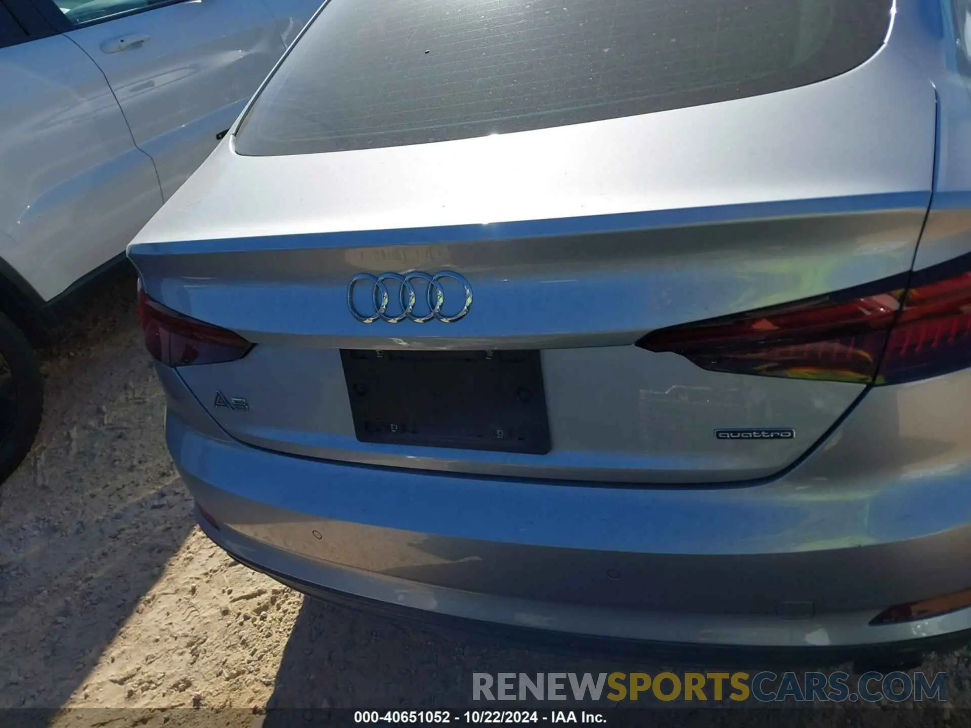 16 Photograph of a damaged car WAUENCF56KA077350 AUDI A5 2019