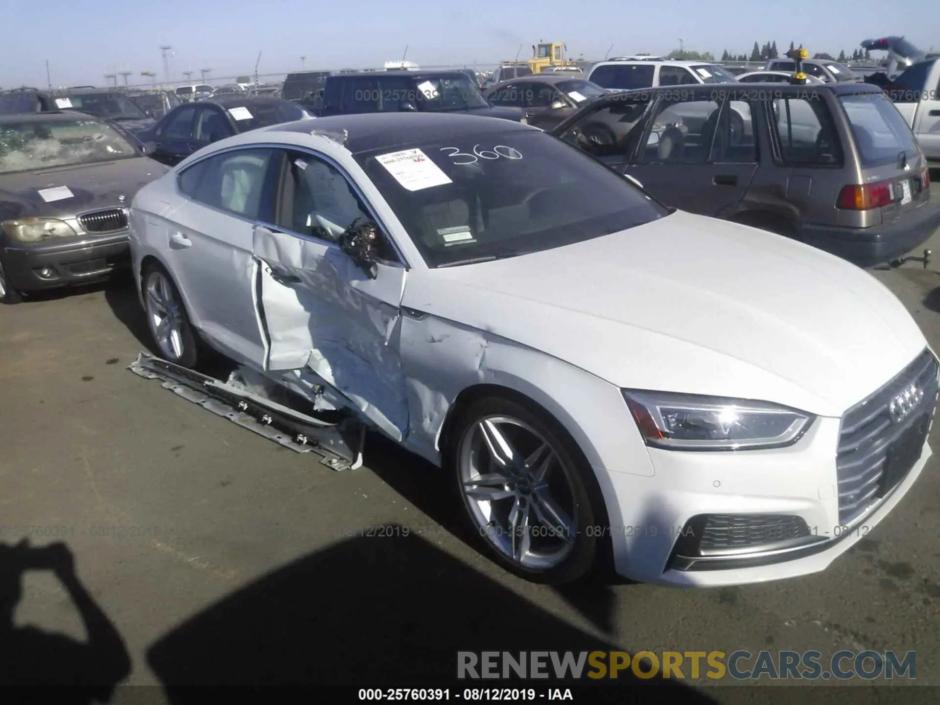 1 Photograph of a damaged car WAUENCF57KA004486 AUDI A5 2019