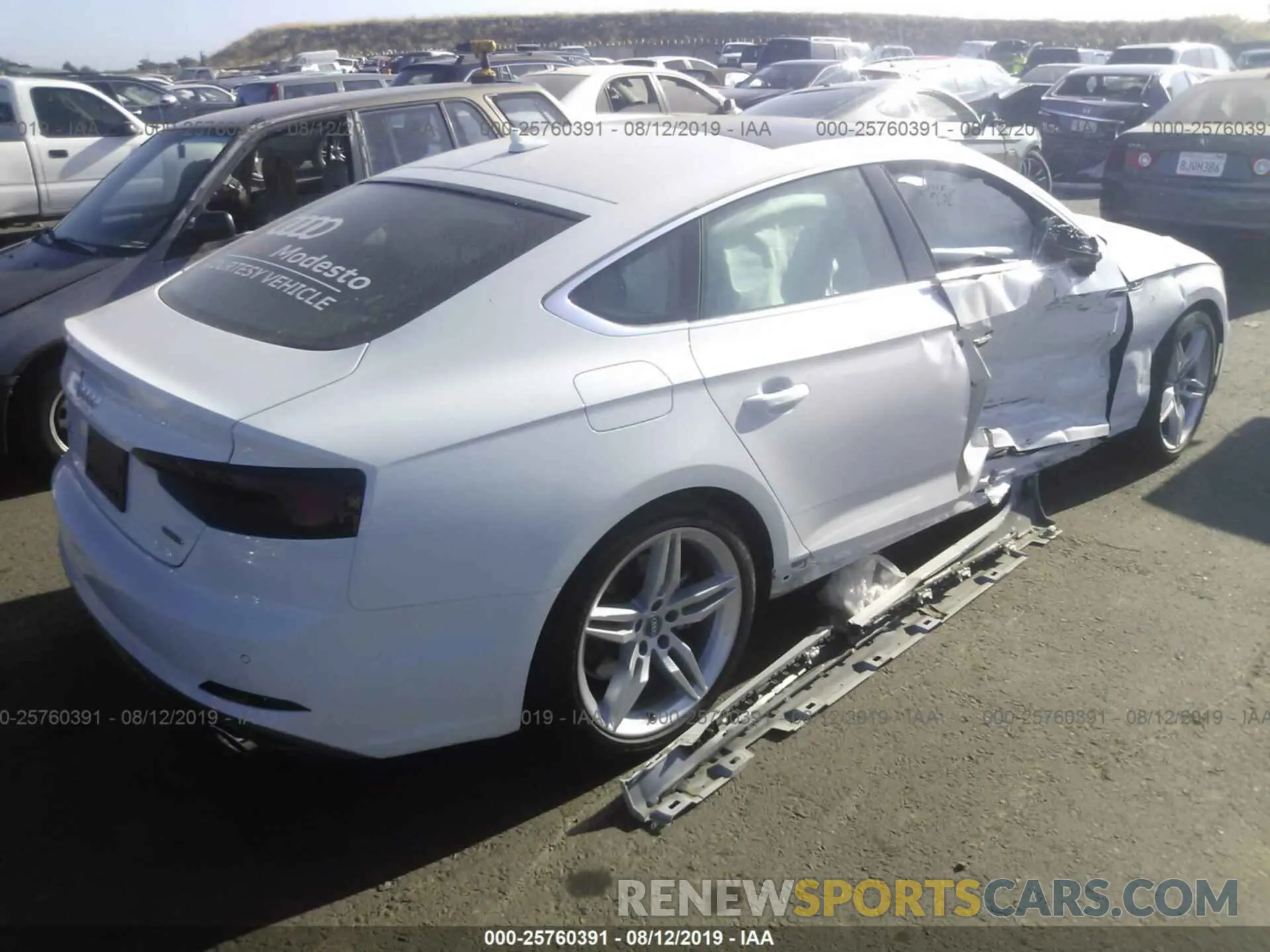 4 Photograph of a damaged car WAUENCF57KA004486 AUDI A5 2019