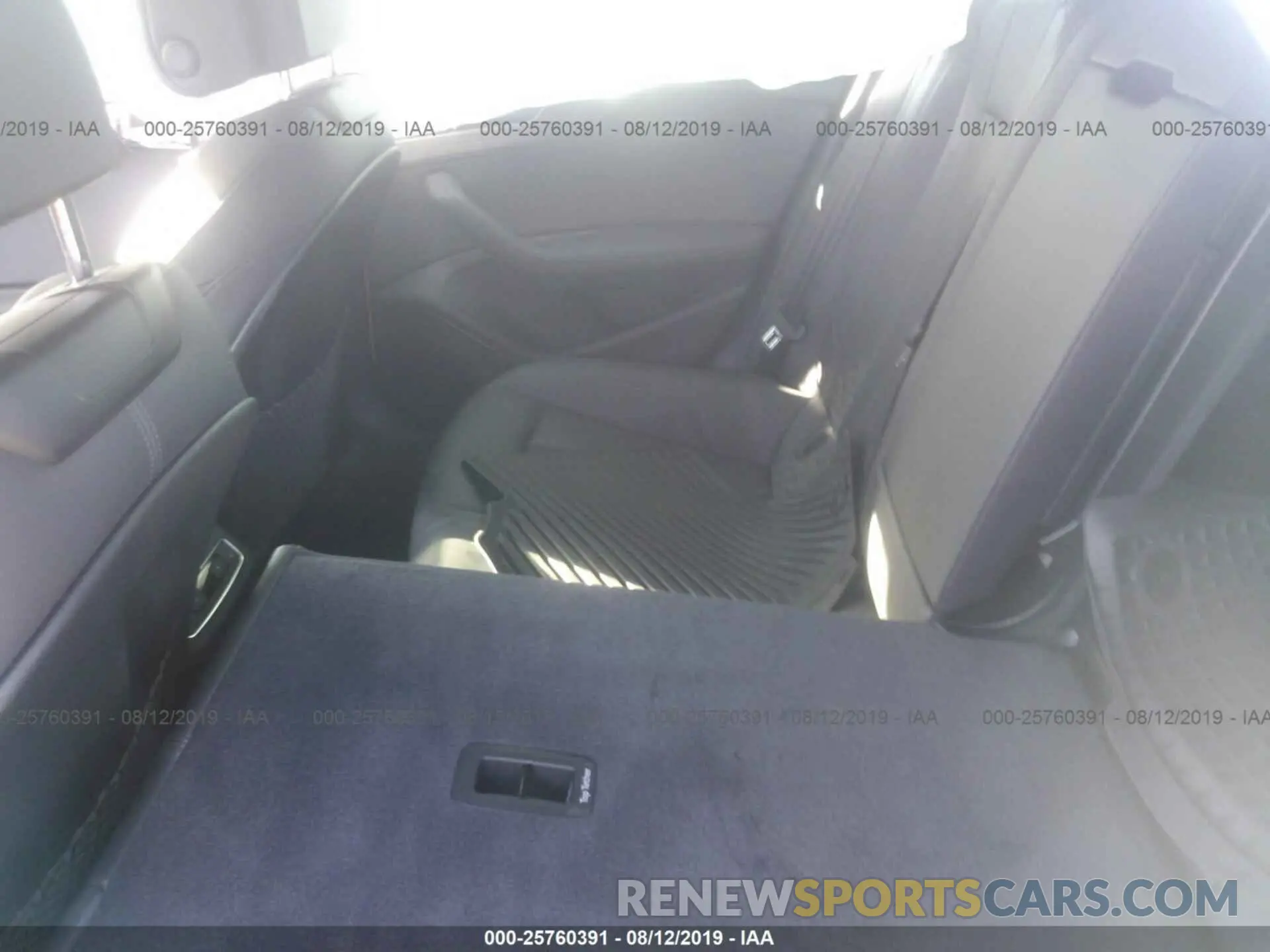 8 Photograph of a damaged car WAUENCF57KA004486 AUDI A5 2019