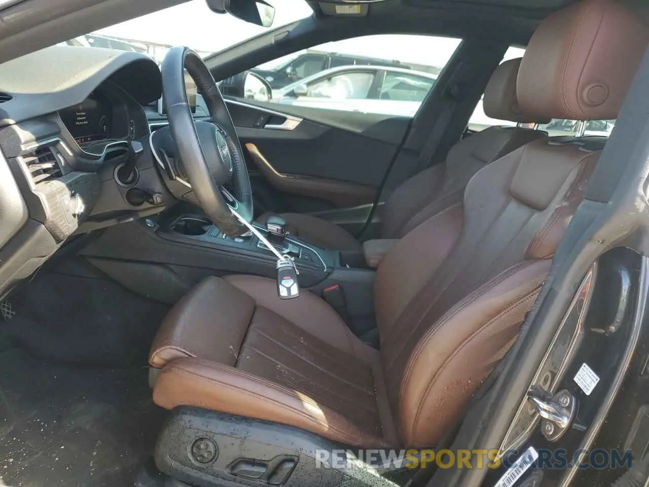 7 Photograph of a damaged car WAUENCF57KA025046 AUDI A5 2019
