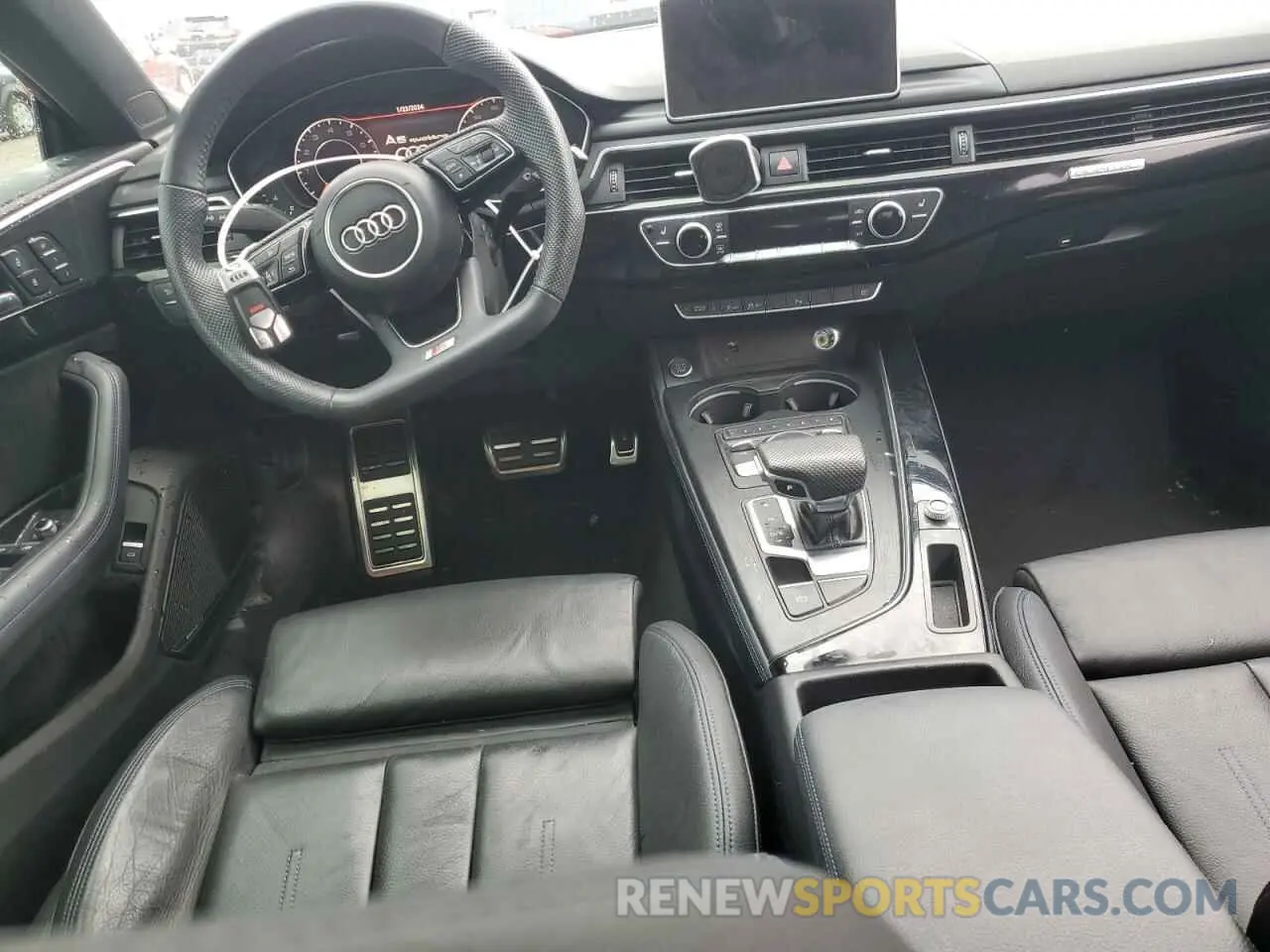 8 Photograph of a damaged car WAUENCF57KA082069 AUDI A5 2019