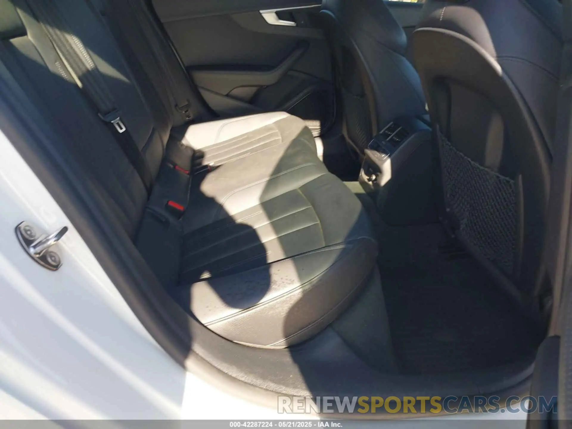 8 Photograph of a damaged car WAUENCF58KA007848 AUDI A5 2019