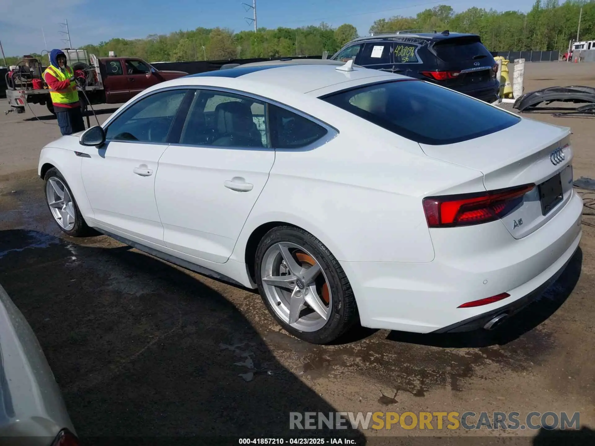 3 Photograph of a damaged car WAUENCF59KA097799 AUDI A5 2019