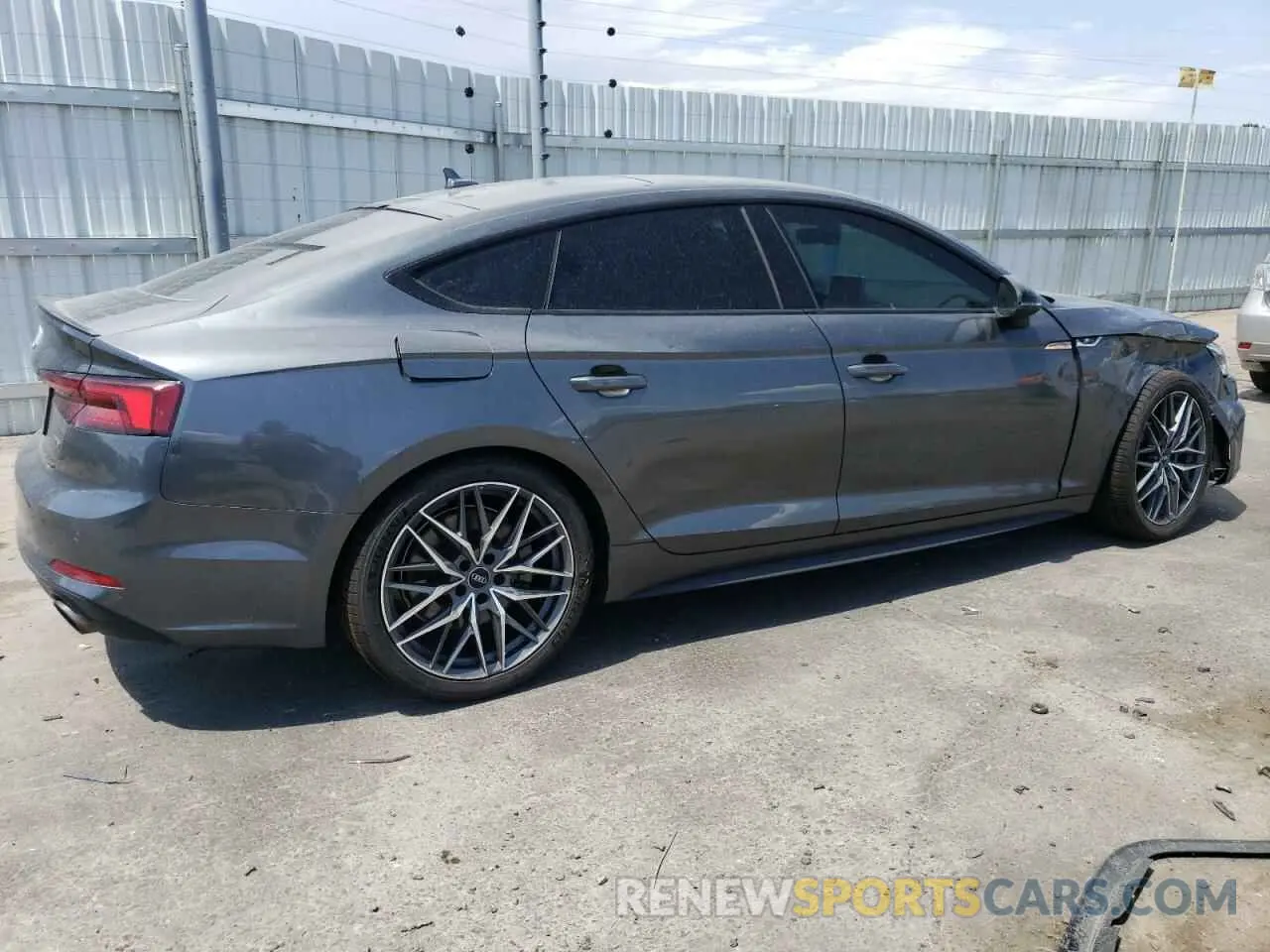3 Photograph of a damaged car WAUENCF5XKA017040 AUDI A5 2019